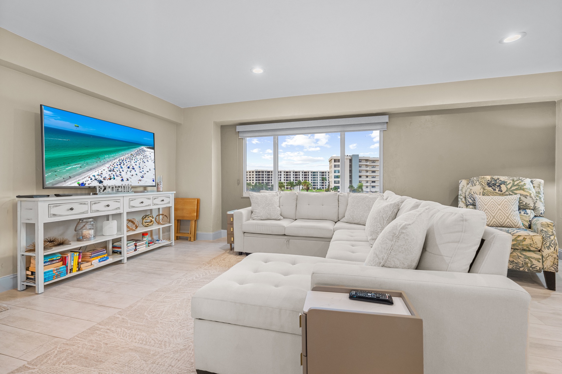 Jamaica Royale Beachfront Tower - 305 | Photo 5