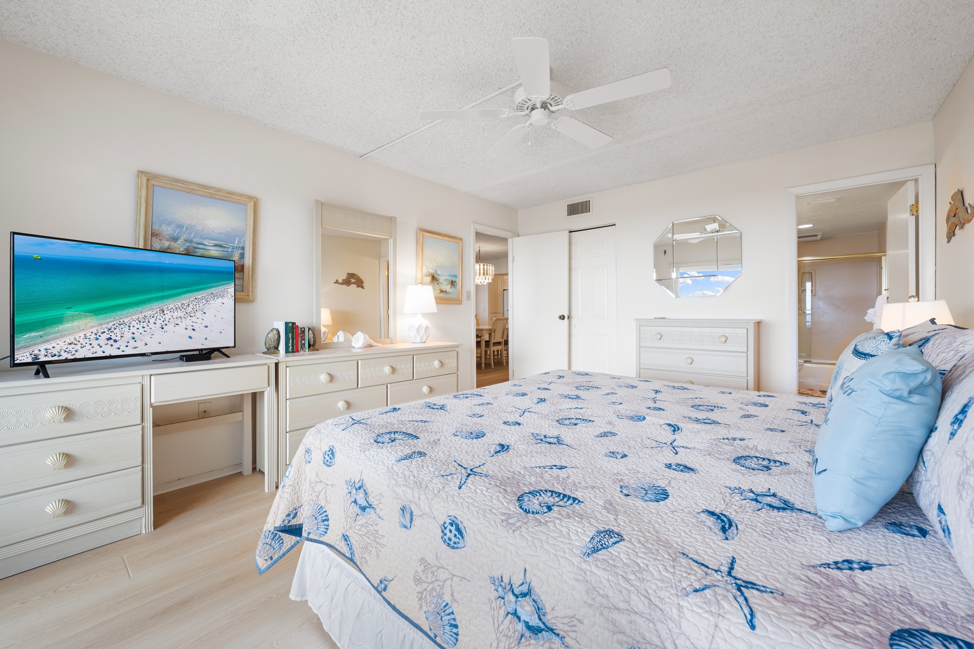 Tivoli by the Sea: 606 | Photo 21