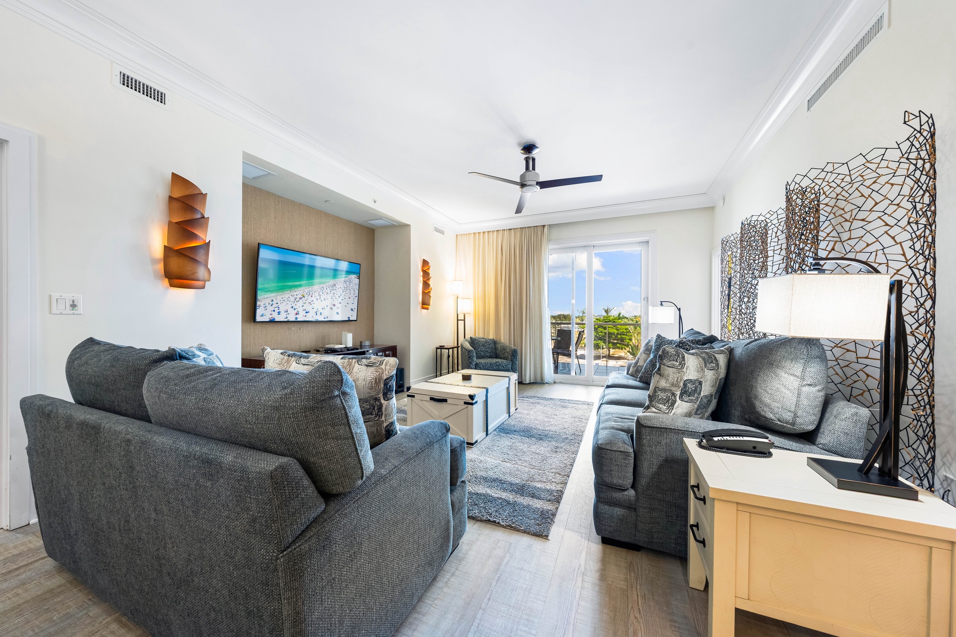 Beach Residence, The Hyatt - 310 | Photo 5