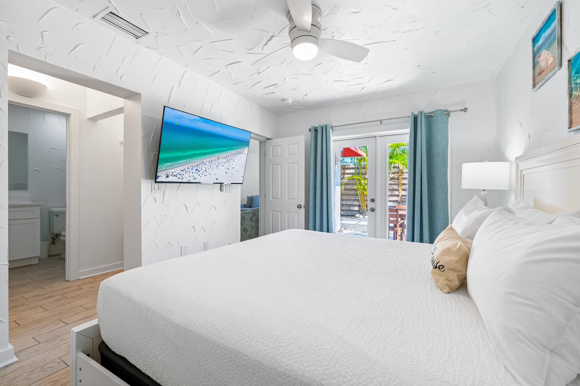 Crescent Coral - A Crescent Beach Villa | Photo 13