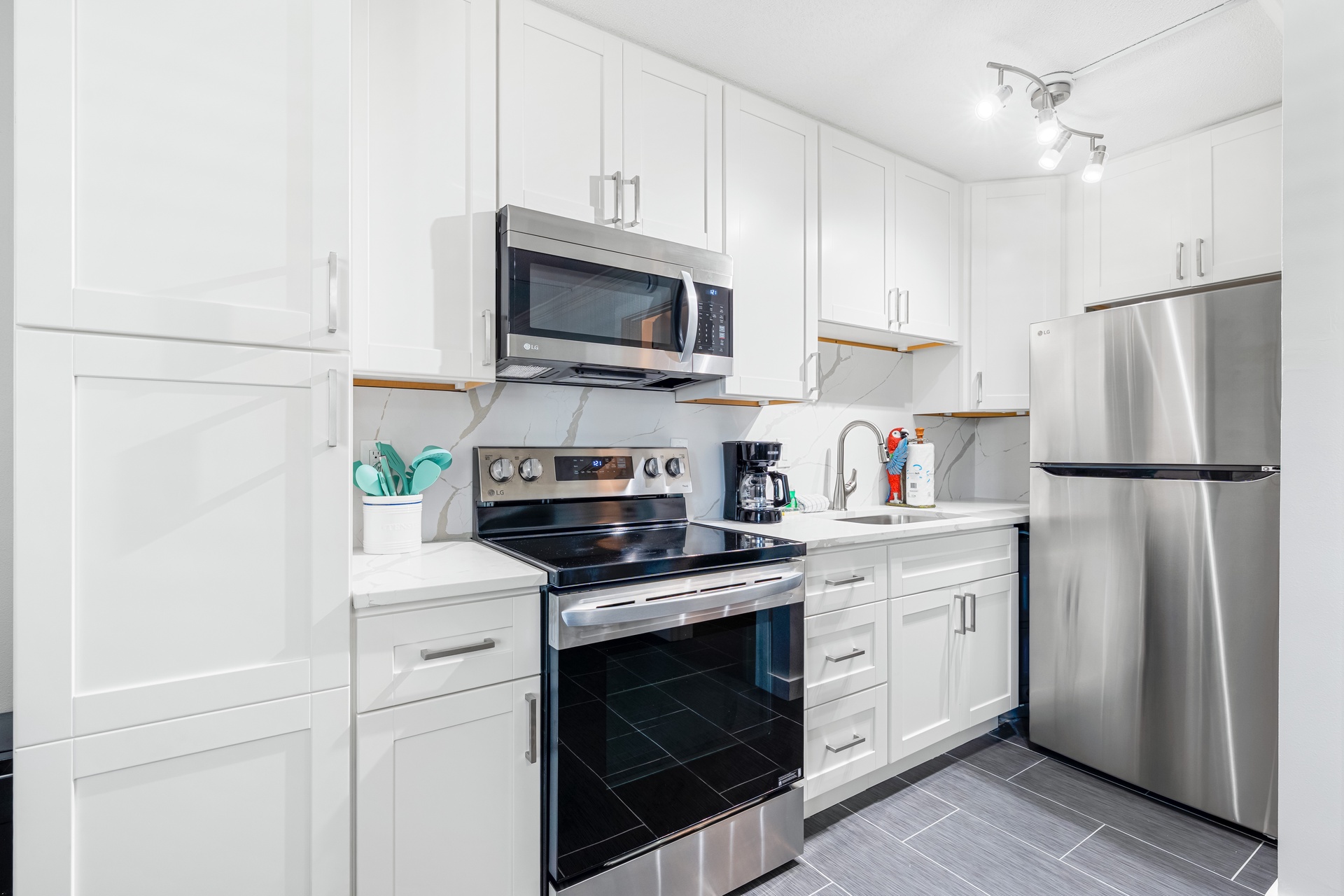 Gulf Holiday - Unit 09 | Photo 5