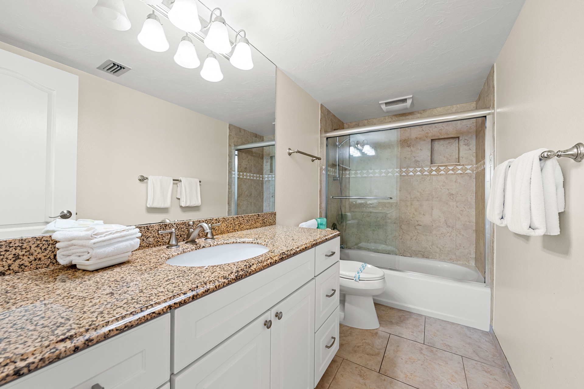 Tivoli by the Sea: 506 | Photo 21