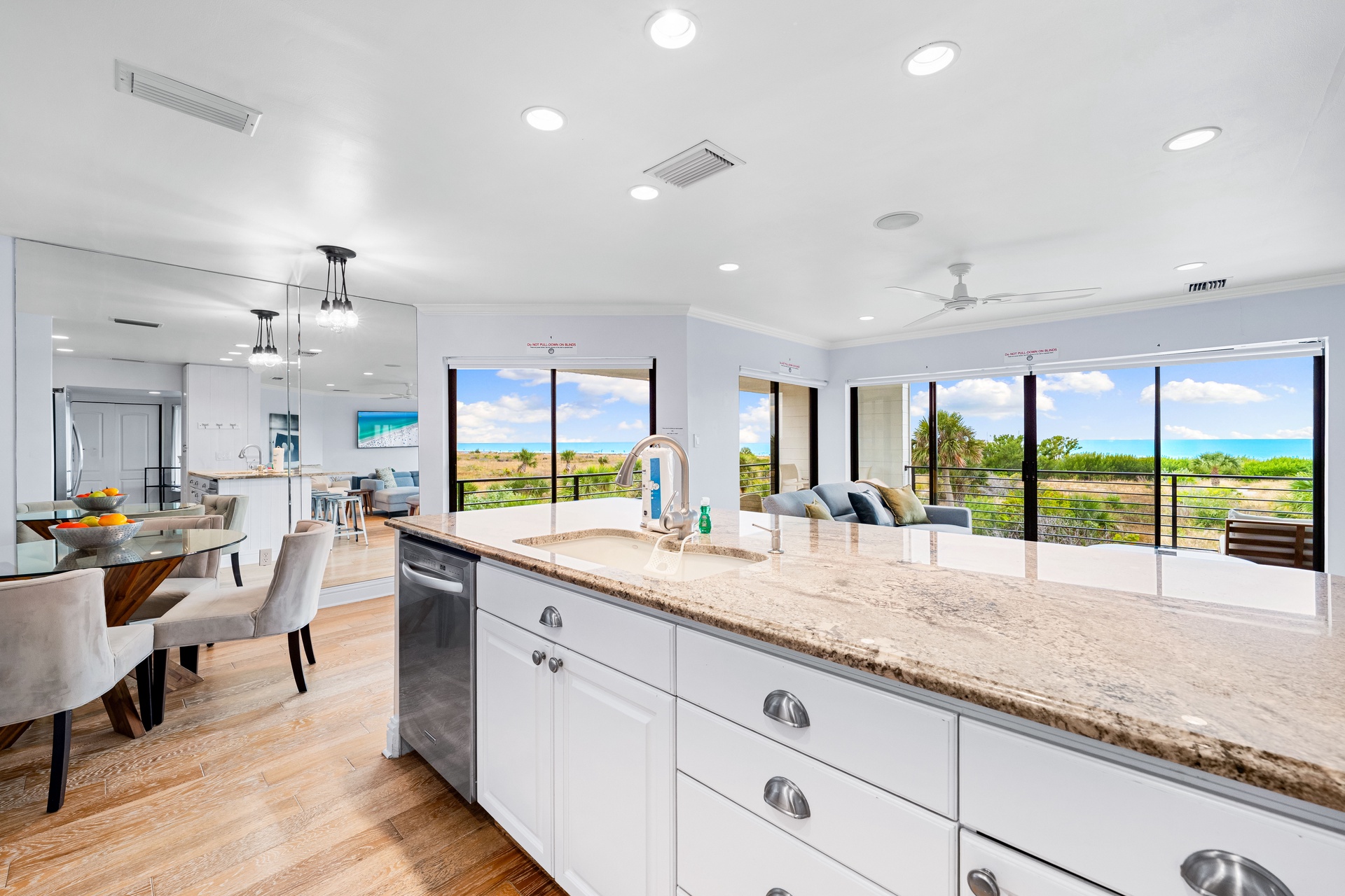 Just Beachy - Unit 2 | Photo 18