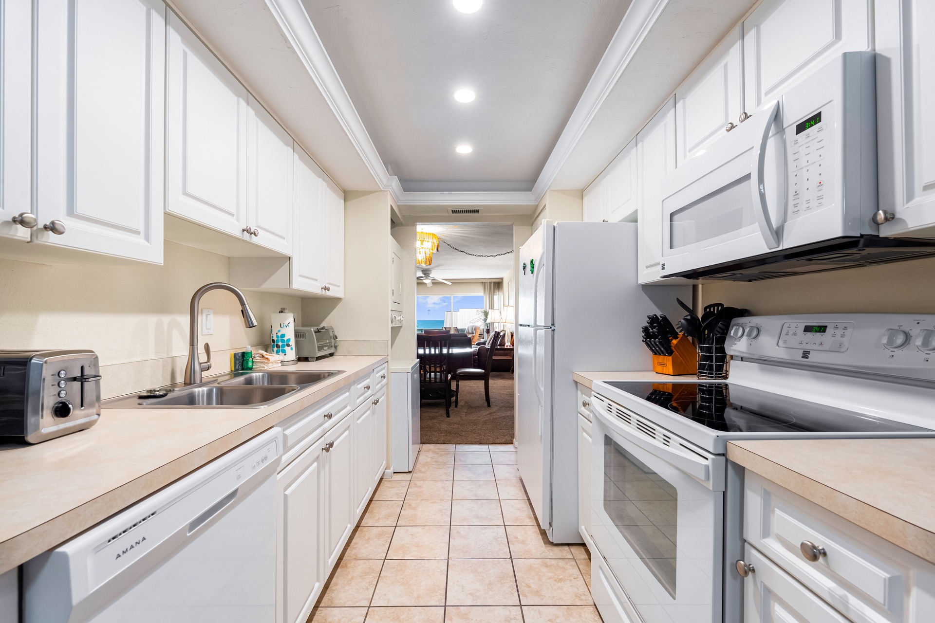 Tivoli by the Sea: 404 | Photo 9