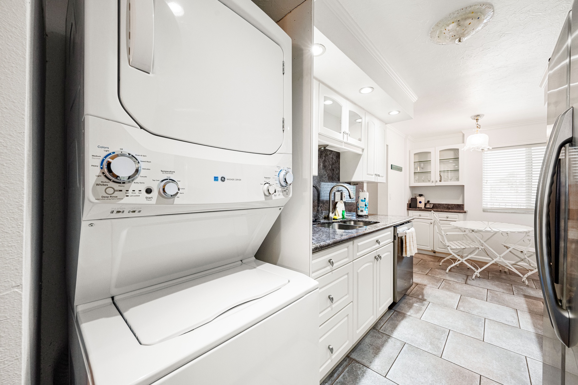 Tivoli by the Sea: 207 | Photo 12