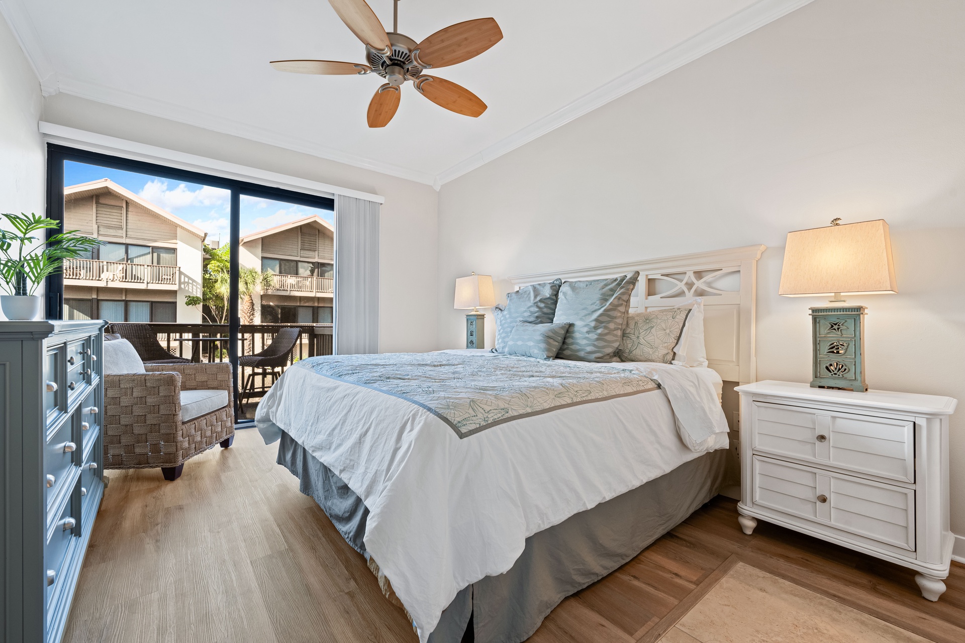 Lake House at the Beach - C127 | Photo 11