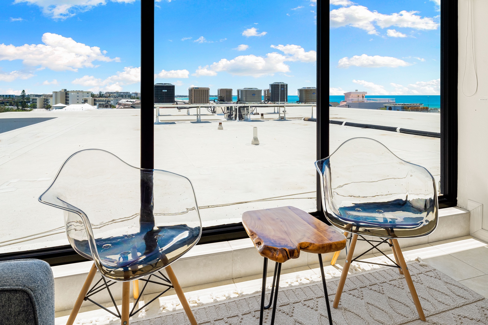 Tivoli by the Sea: 701 | Photo 8