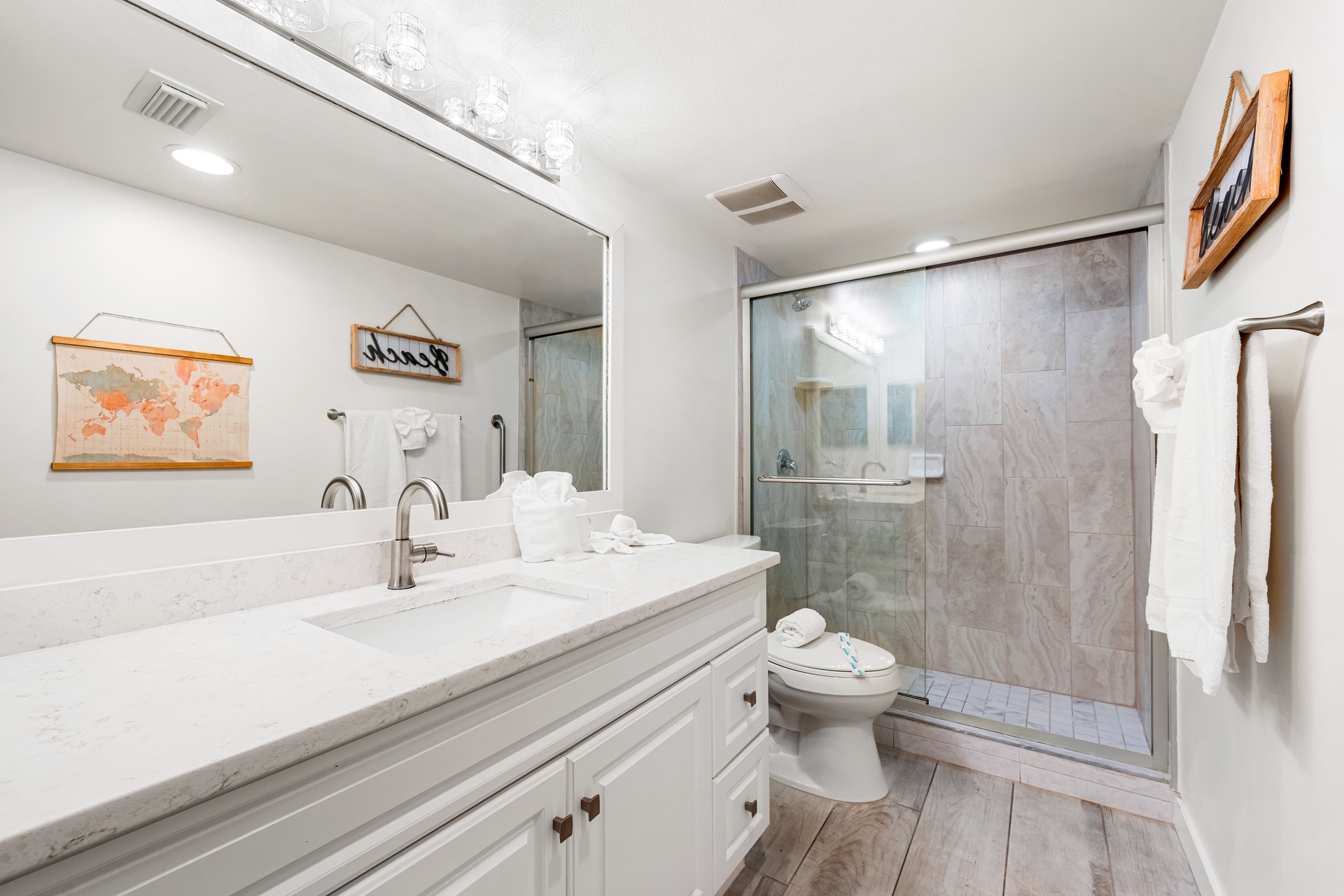 Tivoli by the Sea: 604 | Photo 29