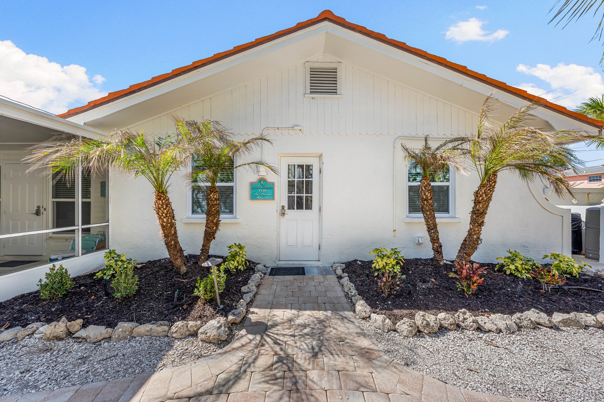 Bianco Sands - 1126 | Photo 3