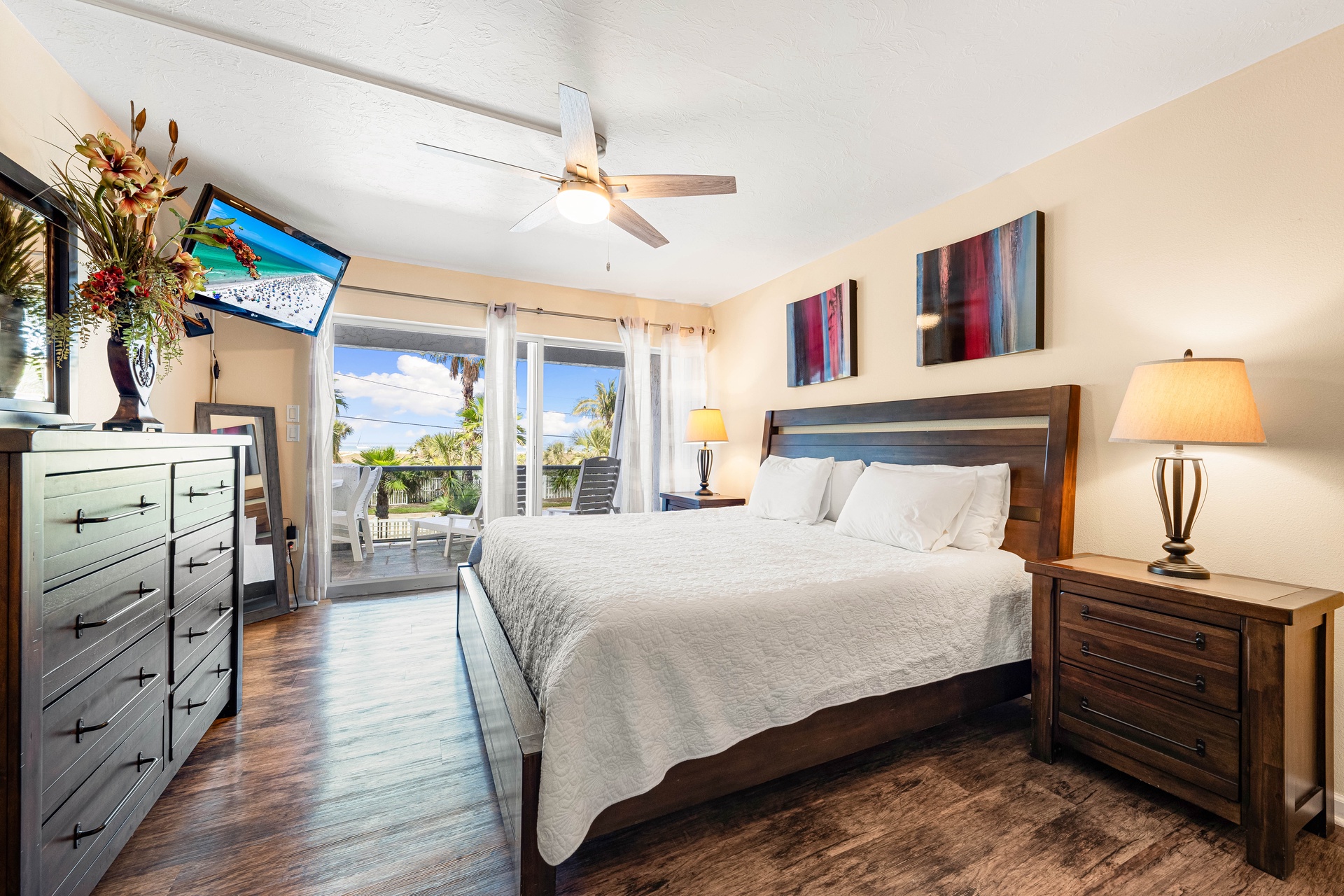 Tivoli by the Sea: 207 | Photo 18