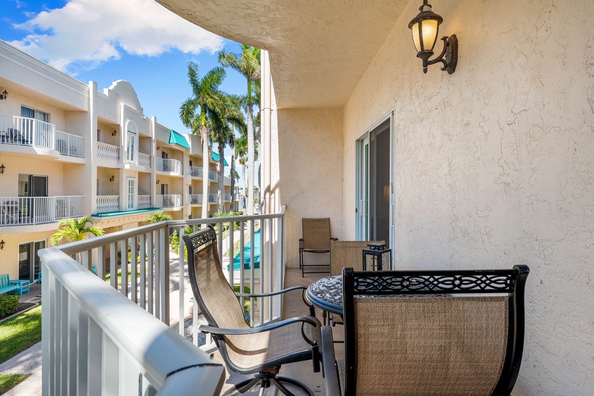 Palm Bay Club - 343 Bayside | Photo 9