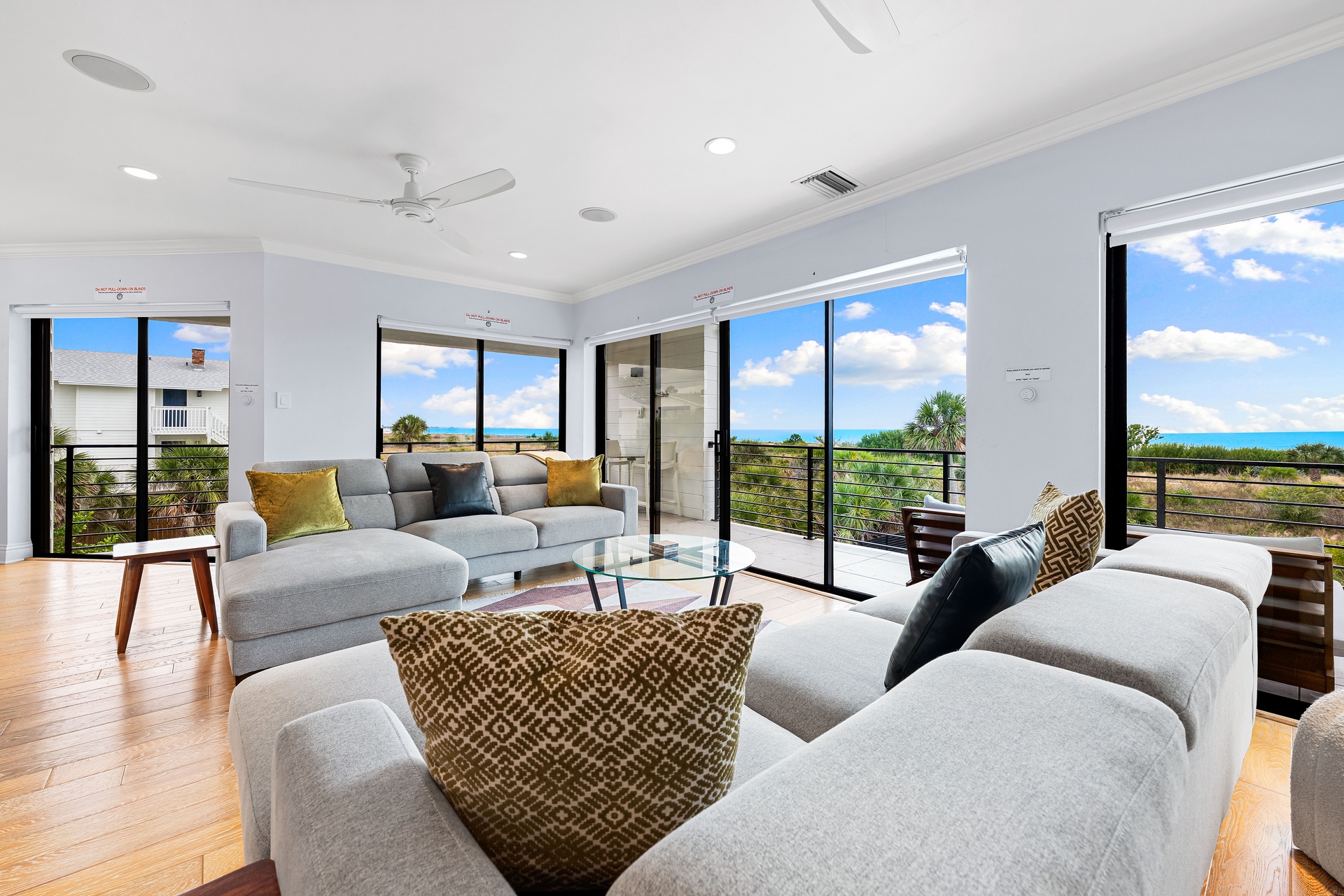 Just Beachy - Unit 2 | Photo 6