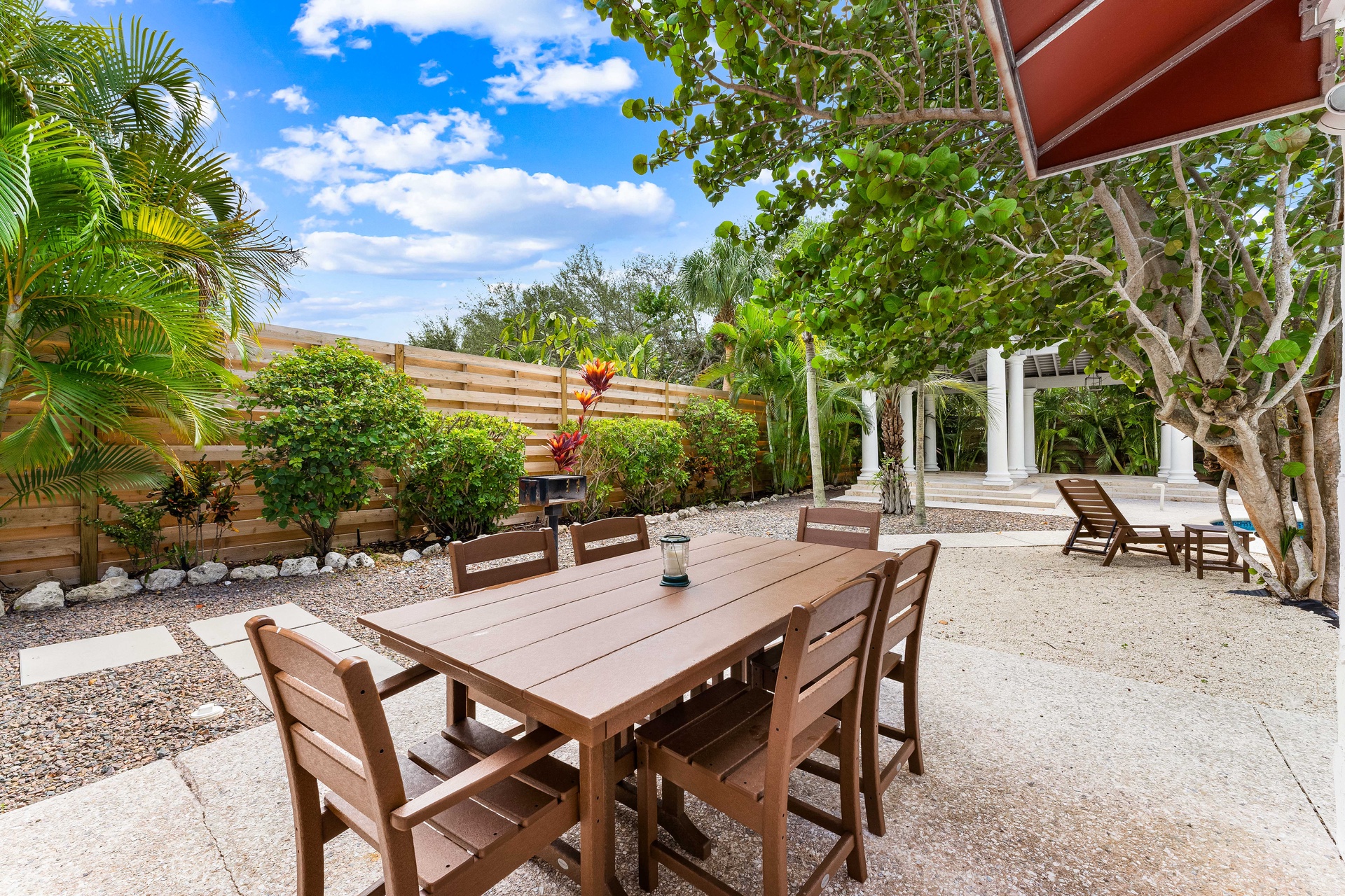 Crescent Coral - A Crescent Beach Villa | Photo 4
