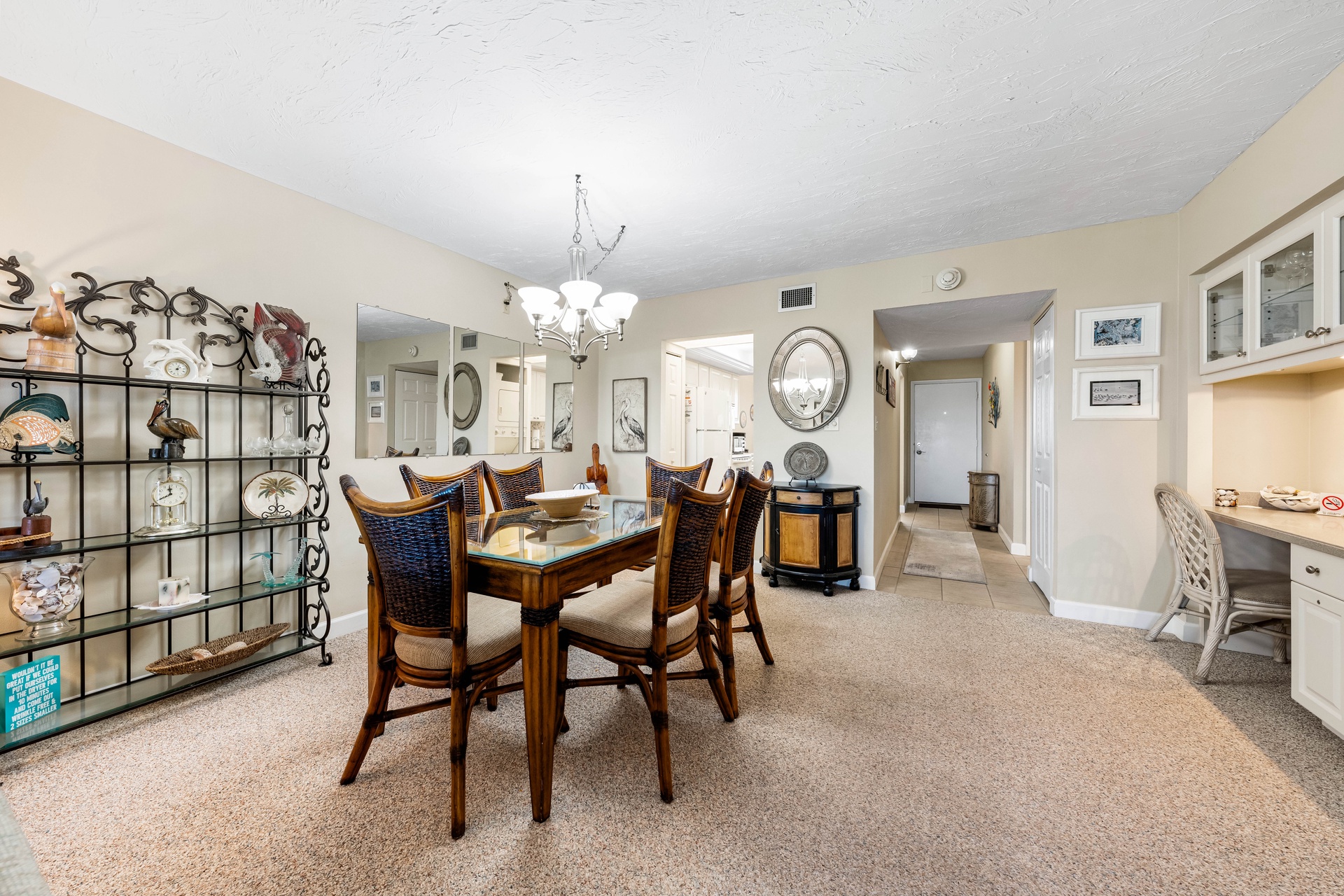 Tivoli by the Sea: 306 | Photo 16