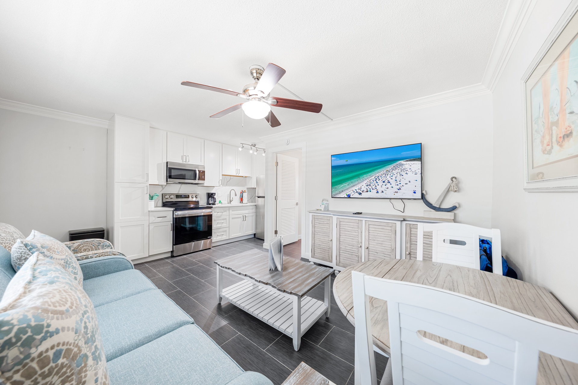 Gulf Holiday - Unit 09 | Photo 3