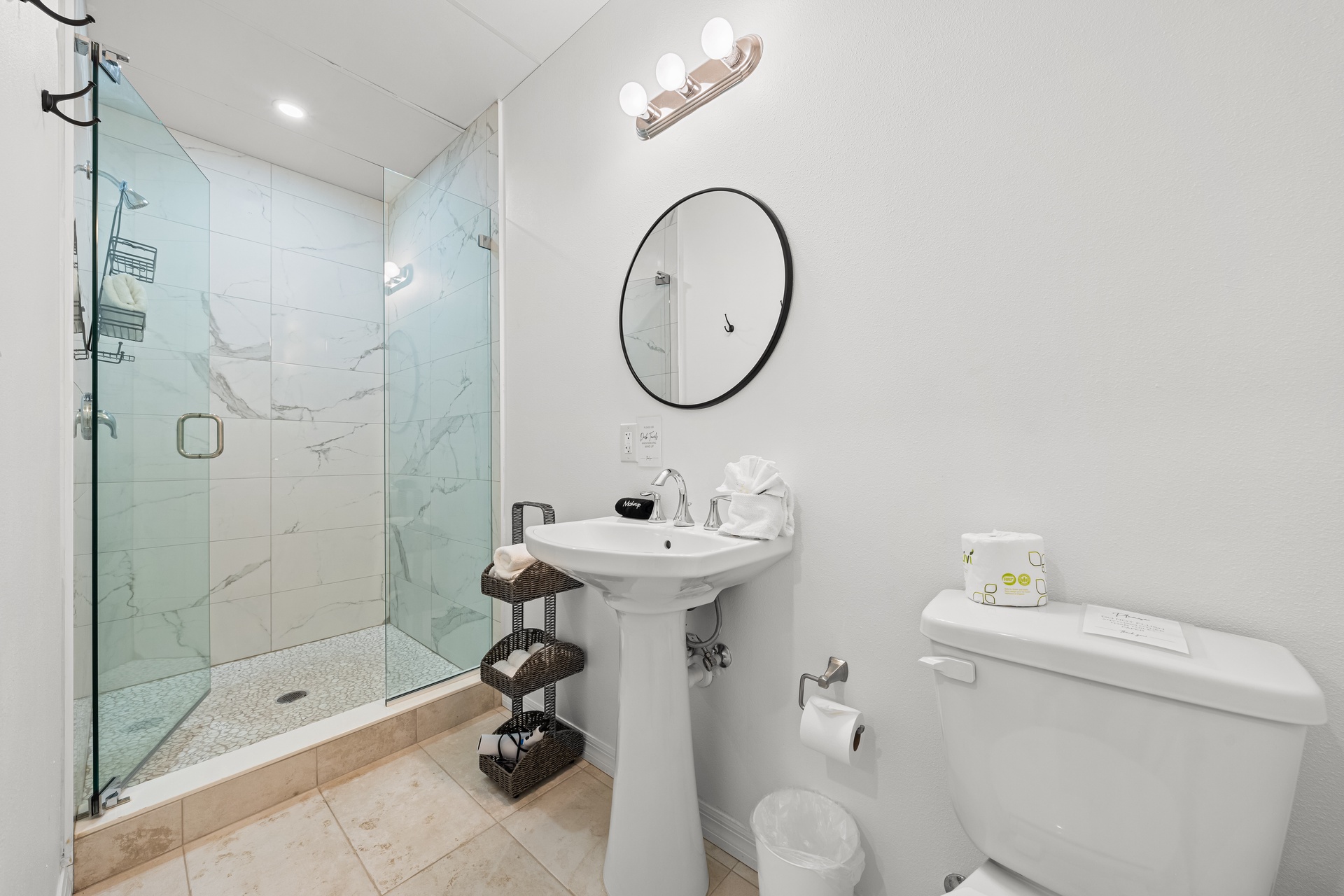 Mallory Squared- Unit B | Photo 10