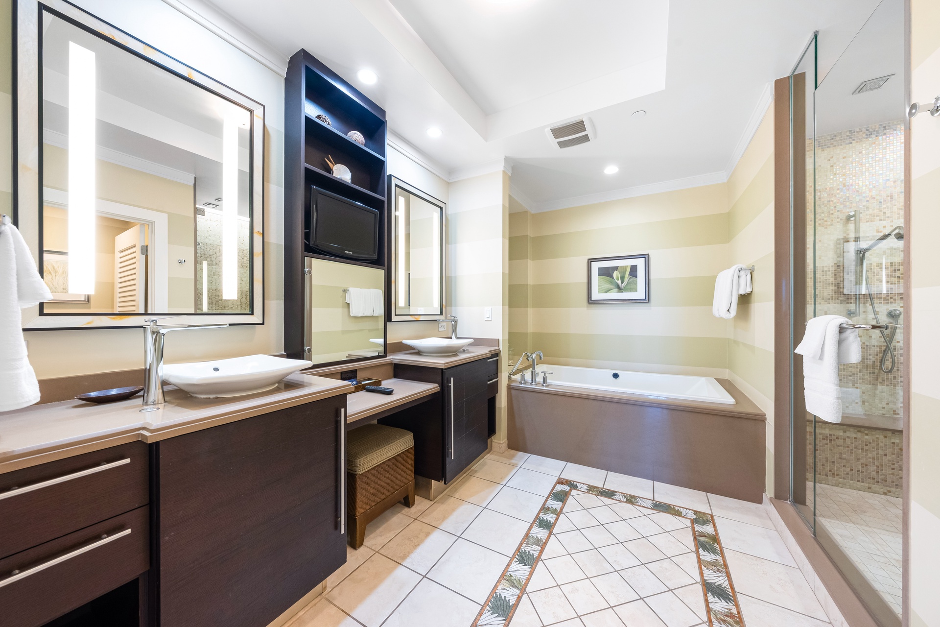 Beach Residence, The Hyatt - 310 | Photo 23