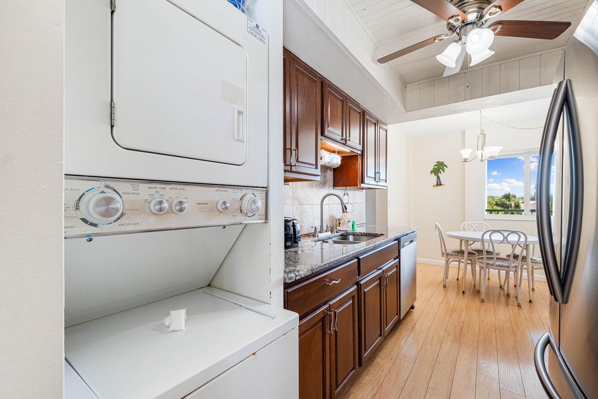 Tivoli by the Sea: 307 | Photo 13