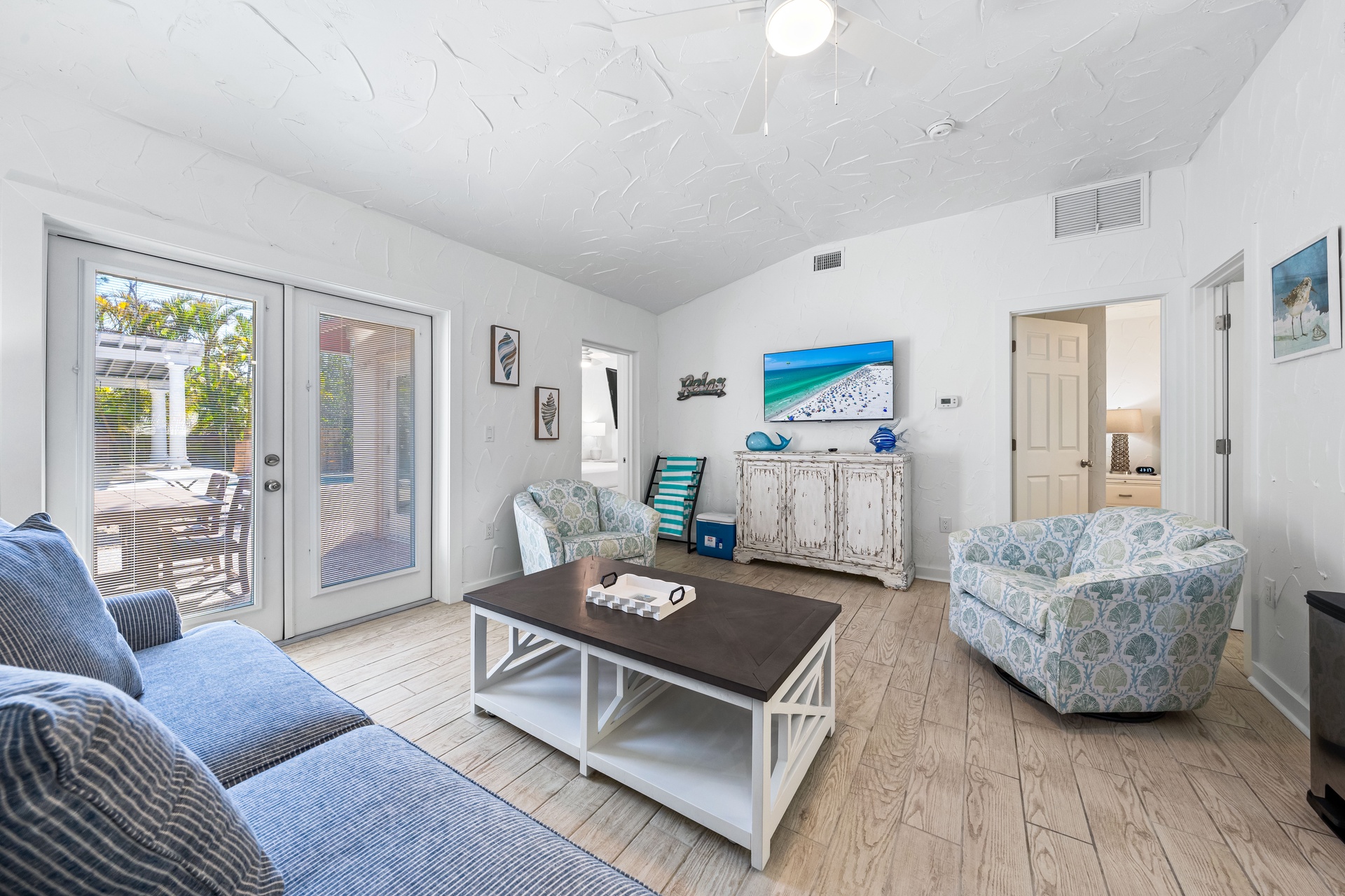 Crescent Coral - A Crescent Beach Villa | Photo 9