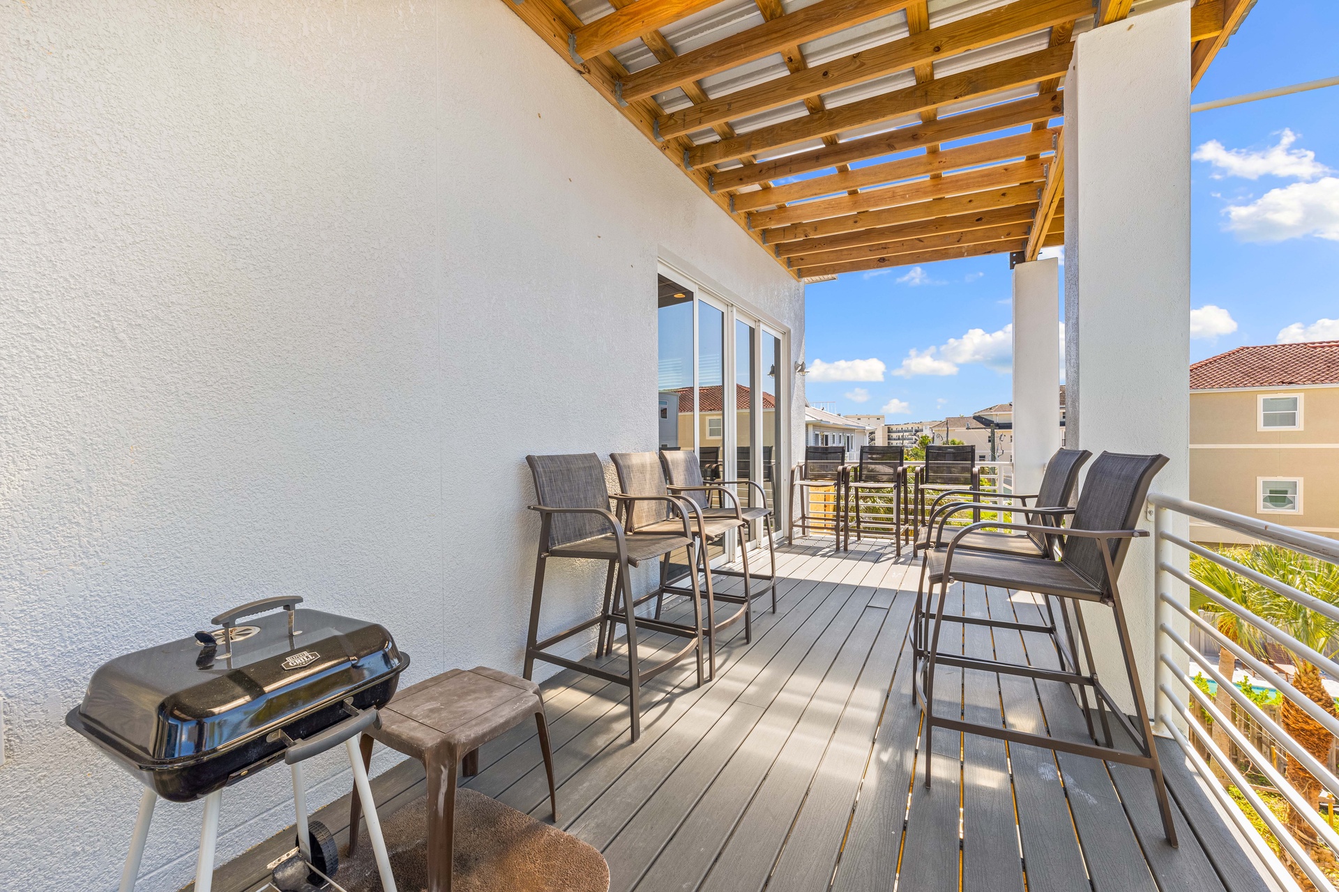 A Somewhere is Here - Changes in Attitude | Photo 10