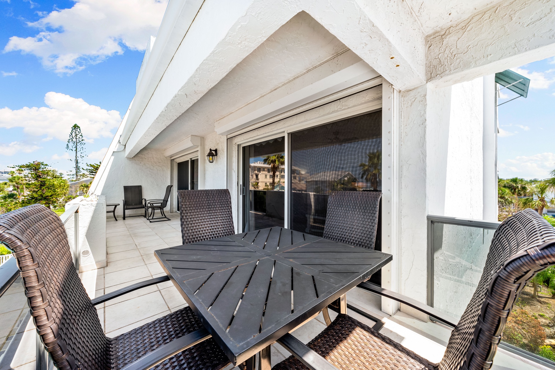 Tivoli by the Sea: 307 | Photo 7