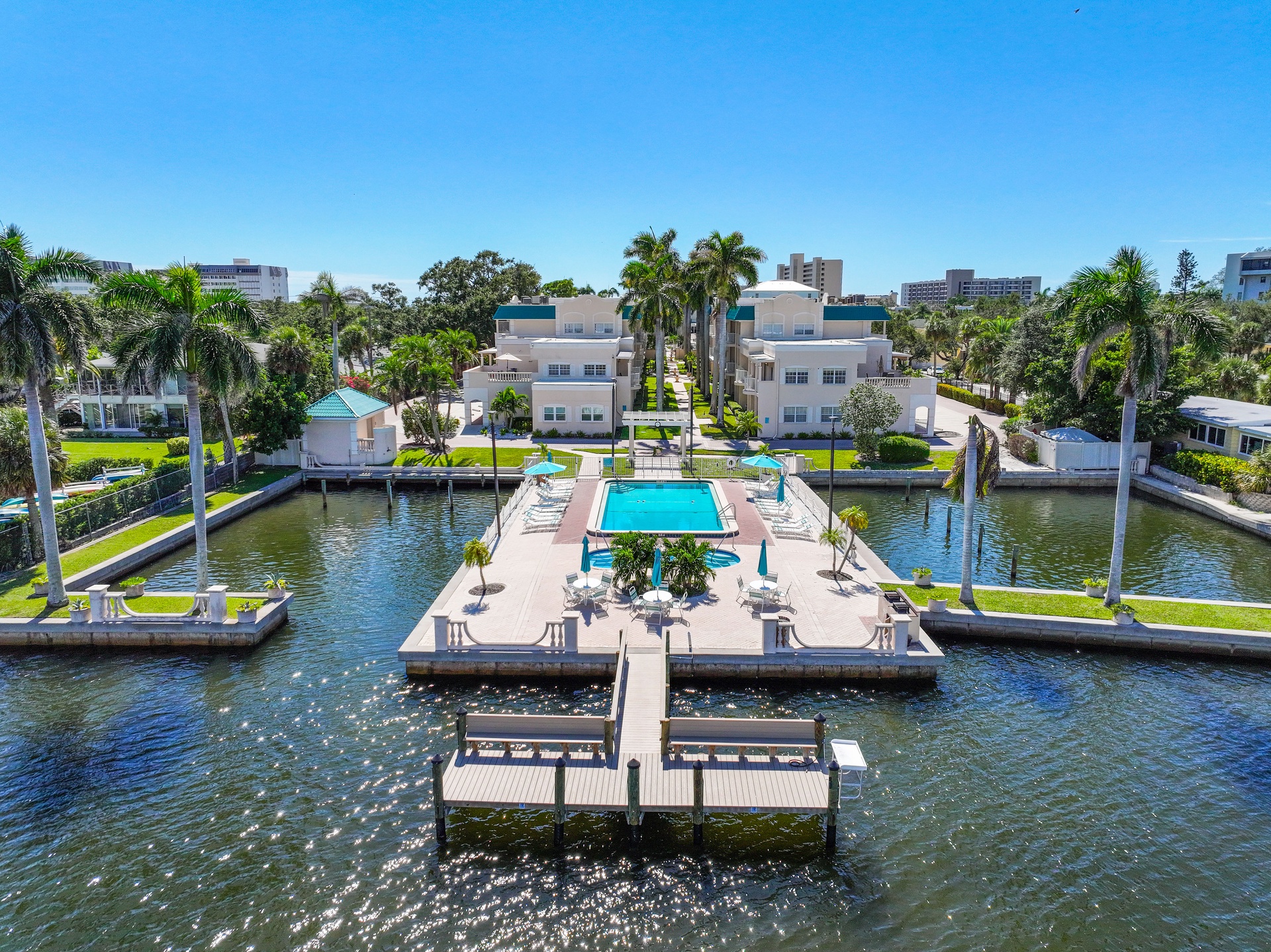 Palm Bay Club - 343 Bayside | Photo 473