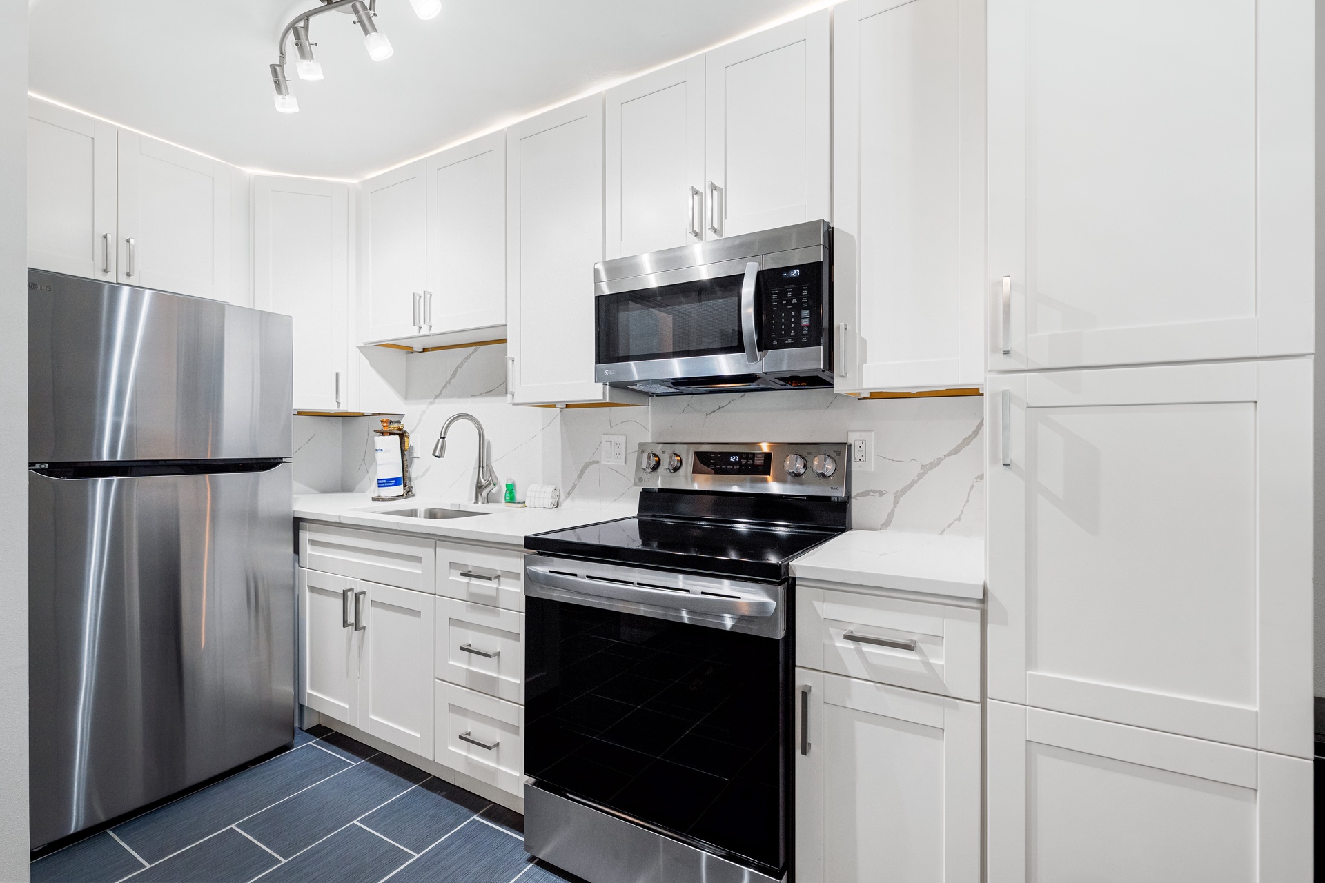 Gulf Holiday - Unit 10 | Photo 5