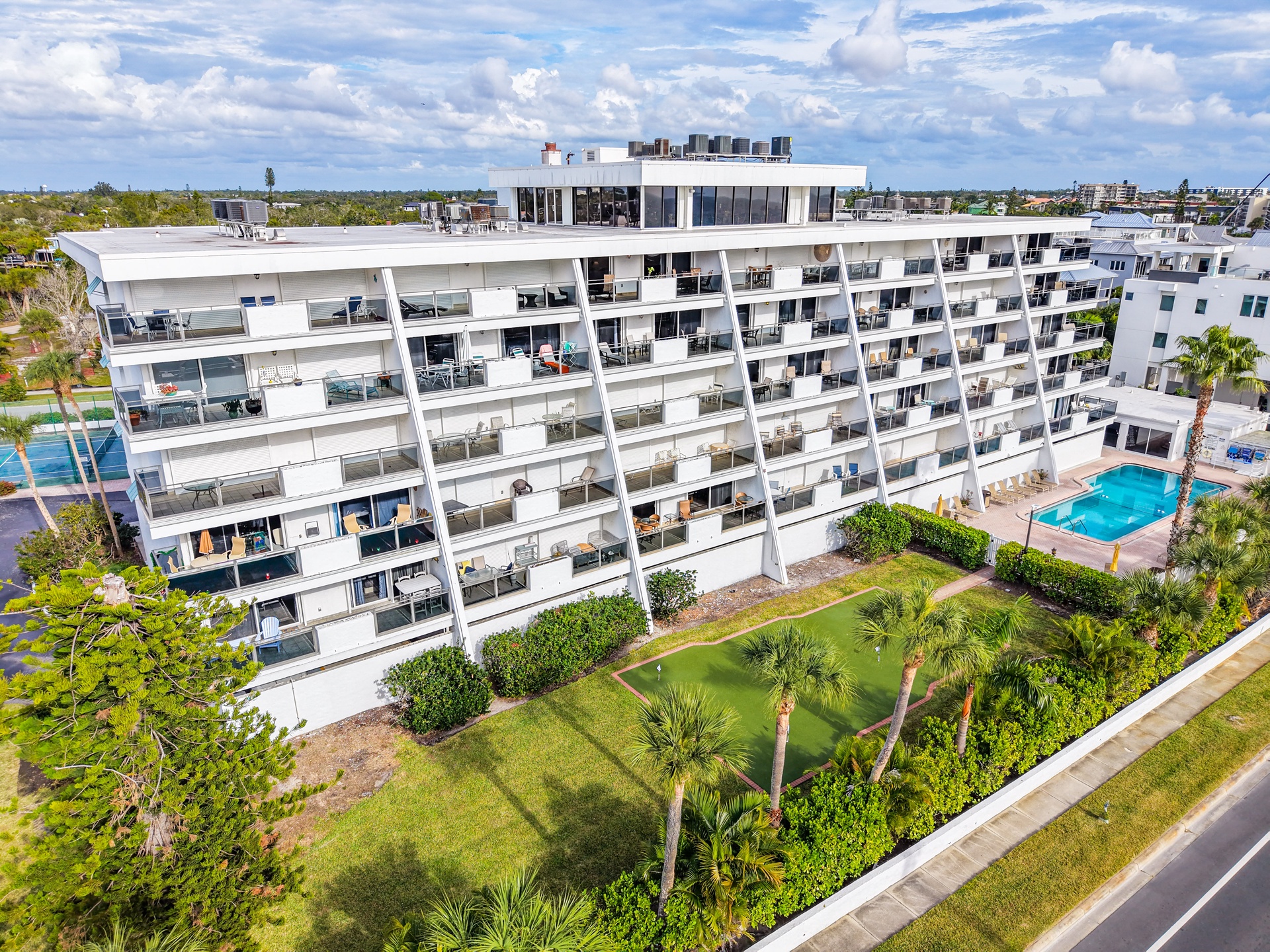 Tivoli by the Sea: 502 | Photo 481