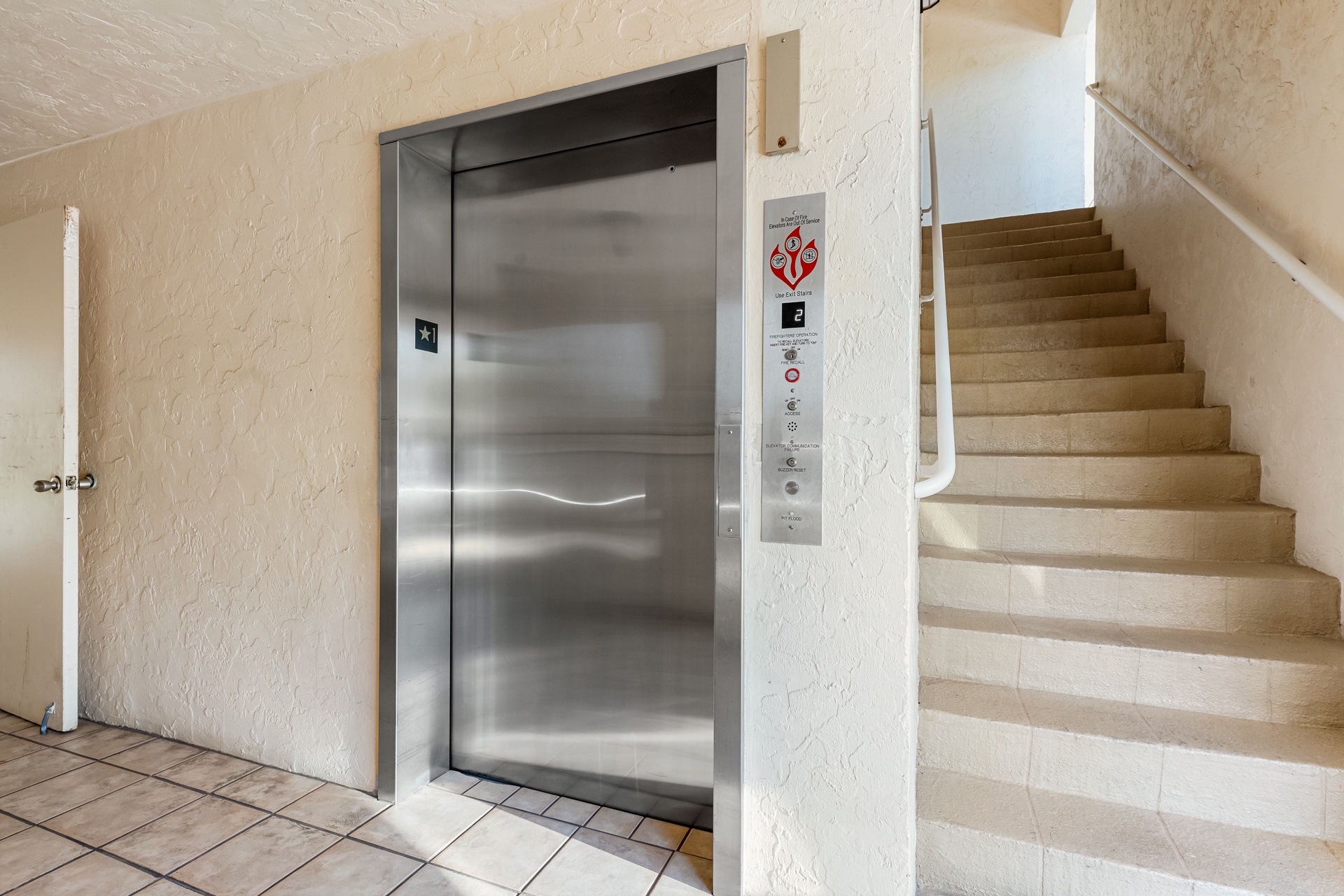 Palm Bay Club - 343 Bayside | Photo 27