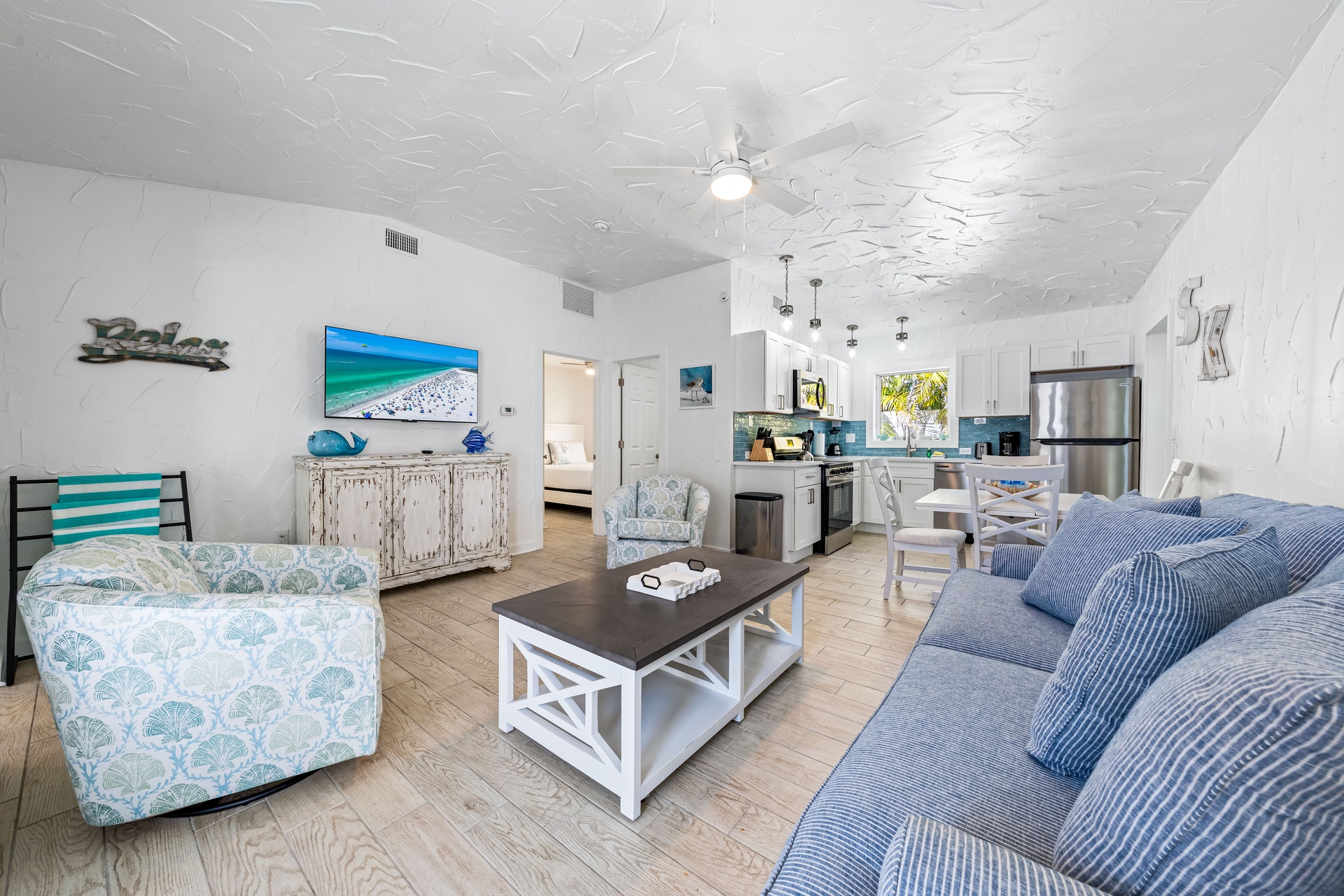 Crescent Coral - A Crescent Beach Villa | Photo 10