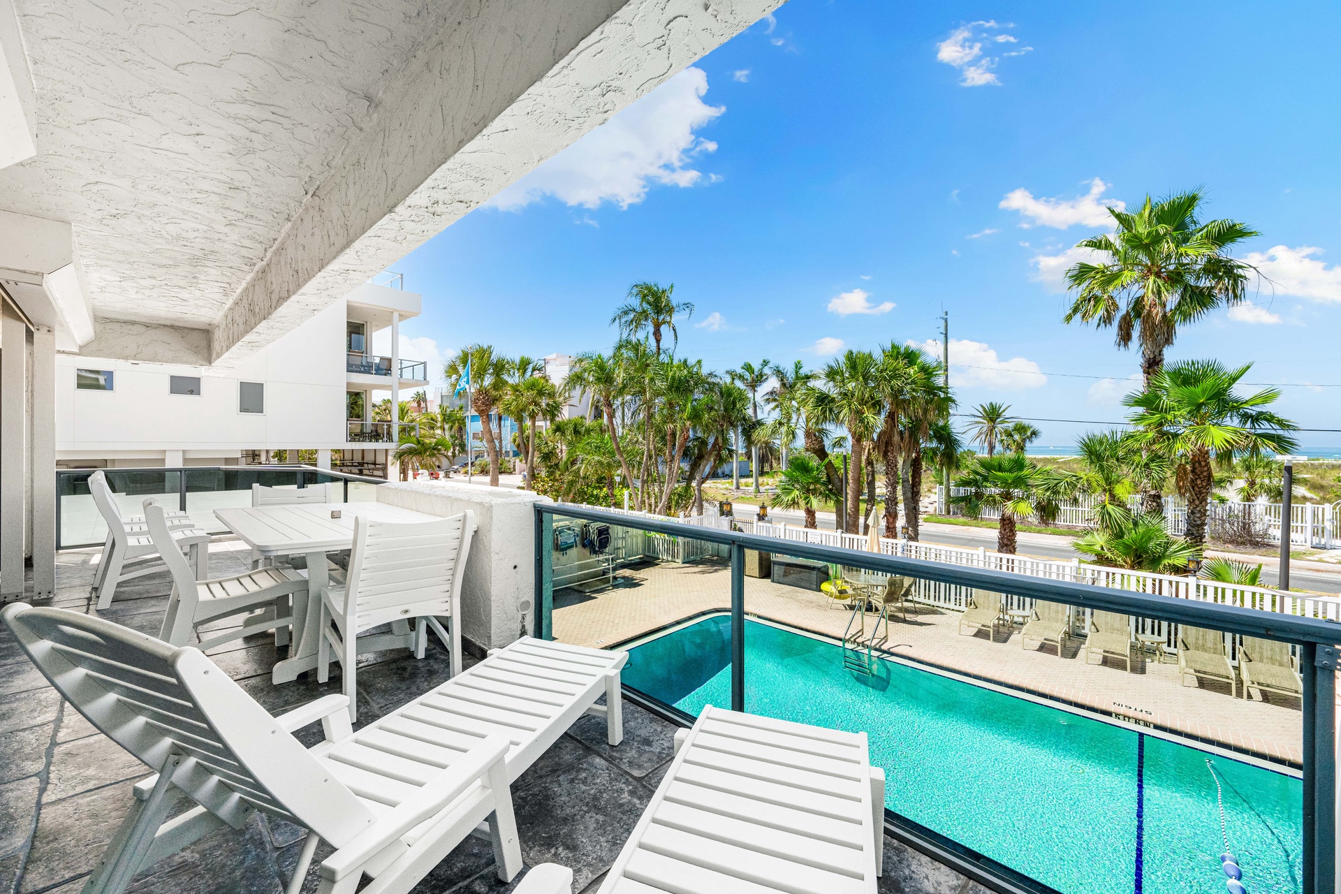 Tivoli by the Sea: 207 | Photo 8