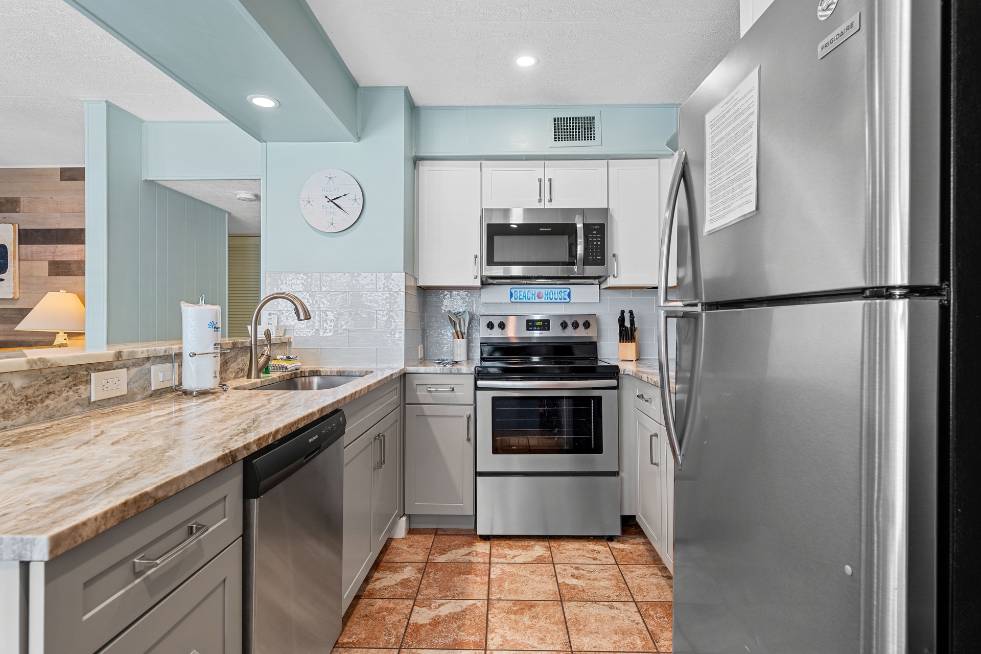 Siesta Beach House - 210 | Photo 2