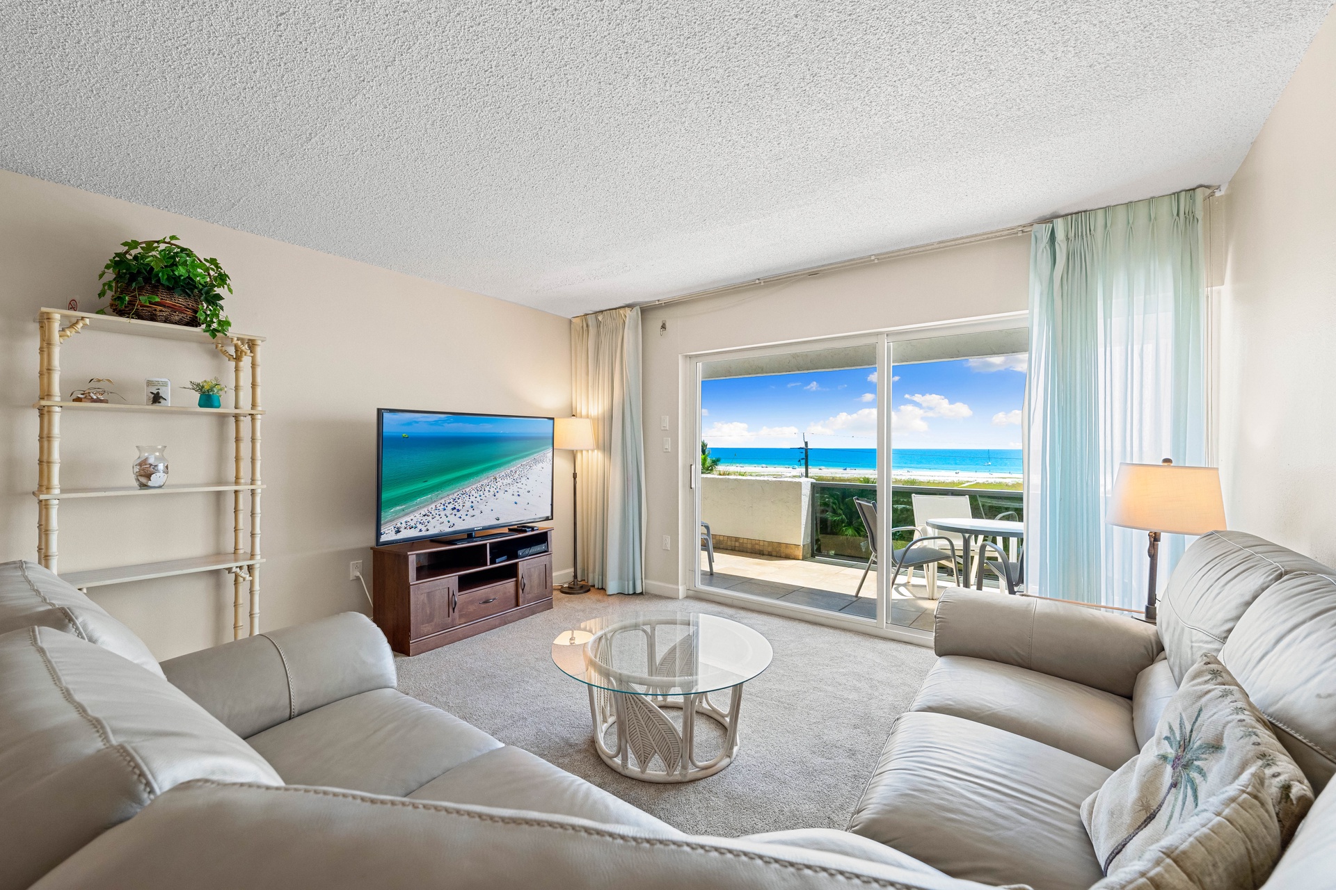 Tivoli by the Sea: 506 | Photo 4