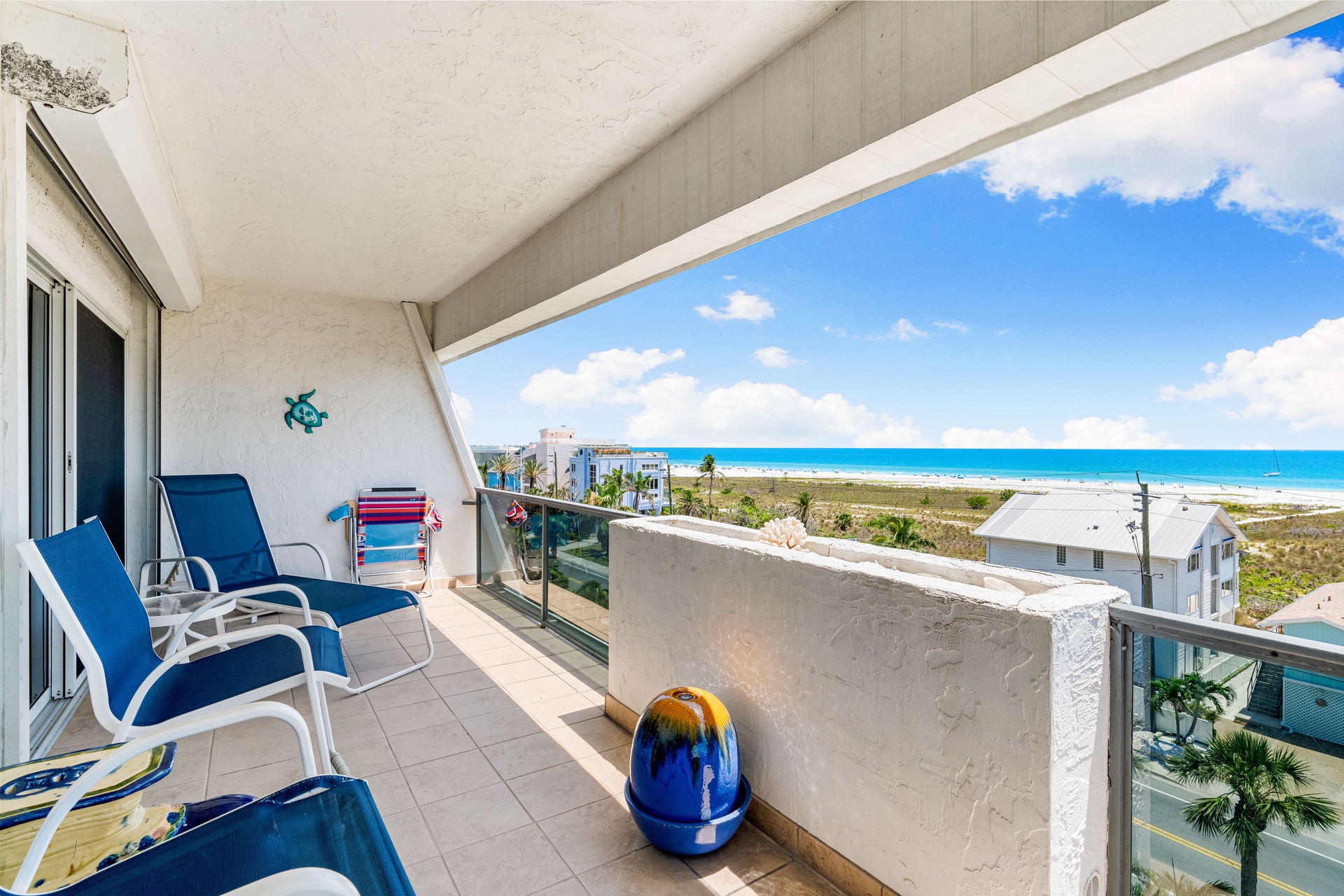 Tivoli by the Sea: 601 | Photo 10