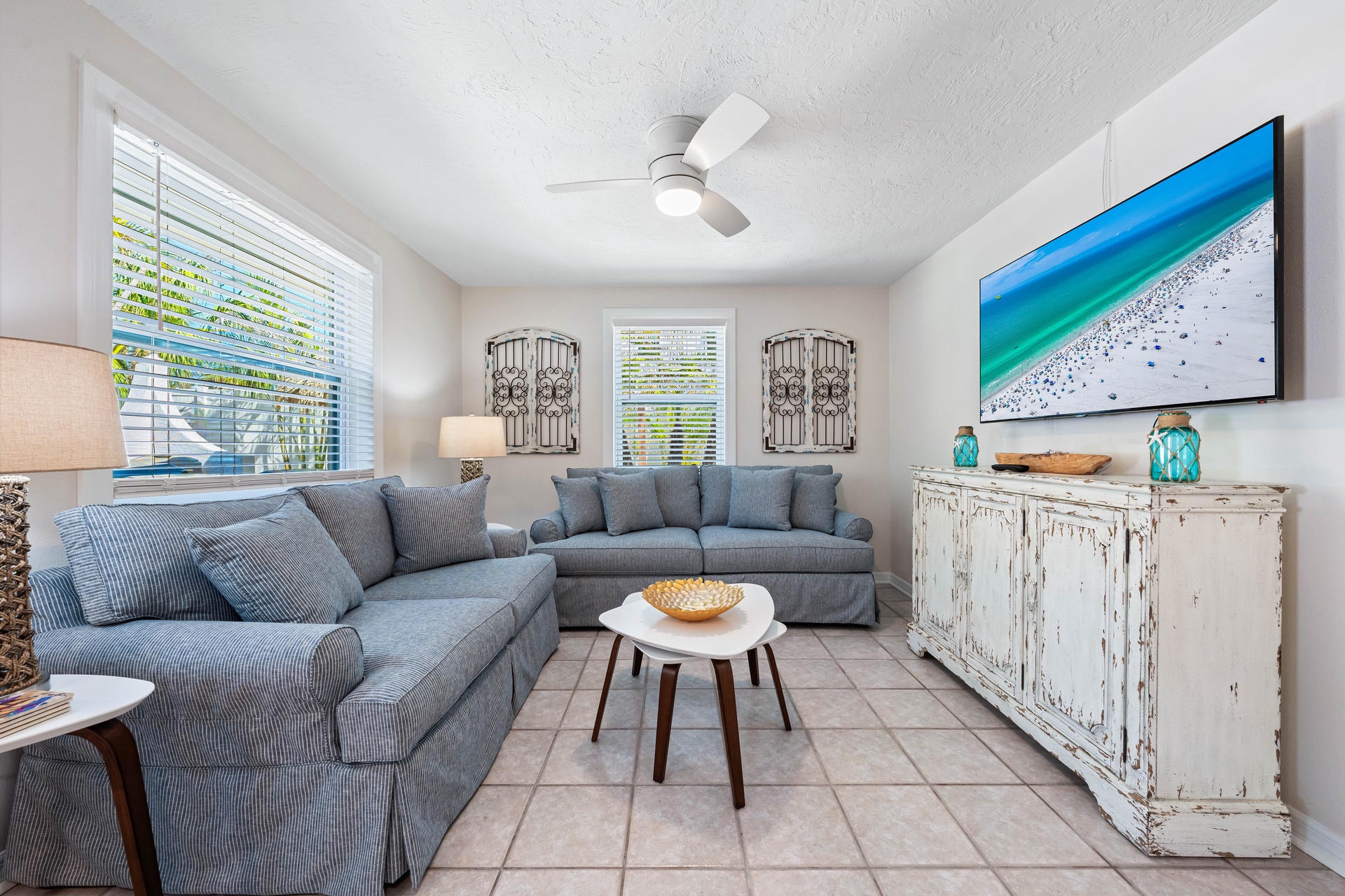 Bianco Sands - 1126 | Photo 1