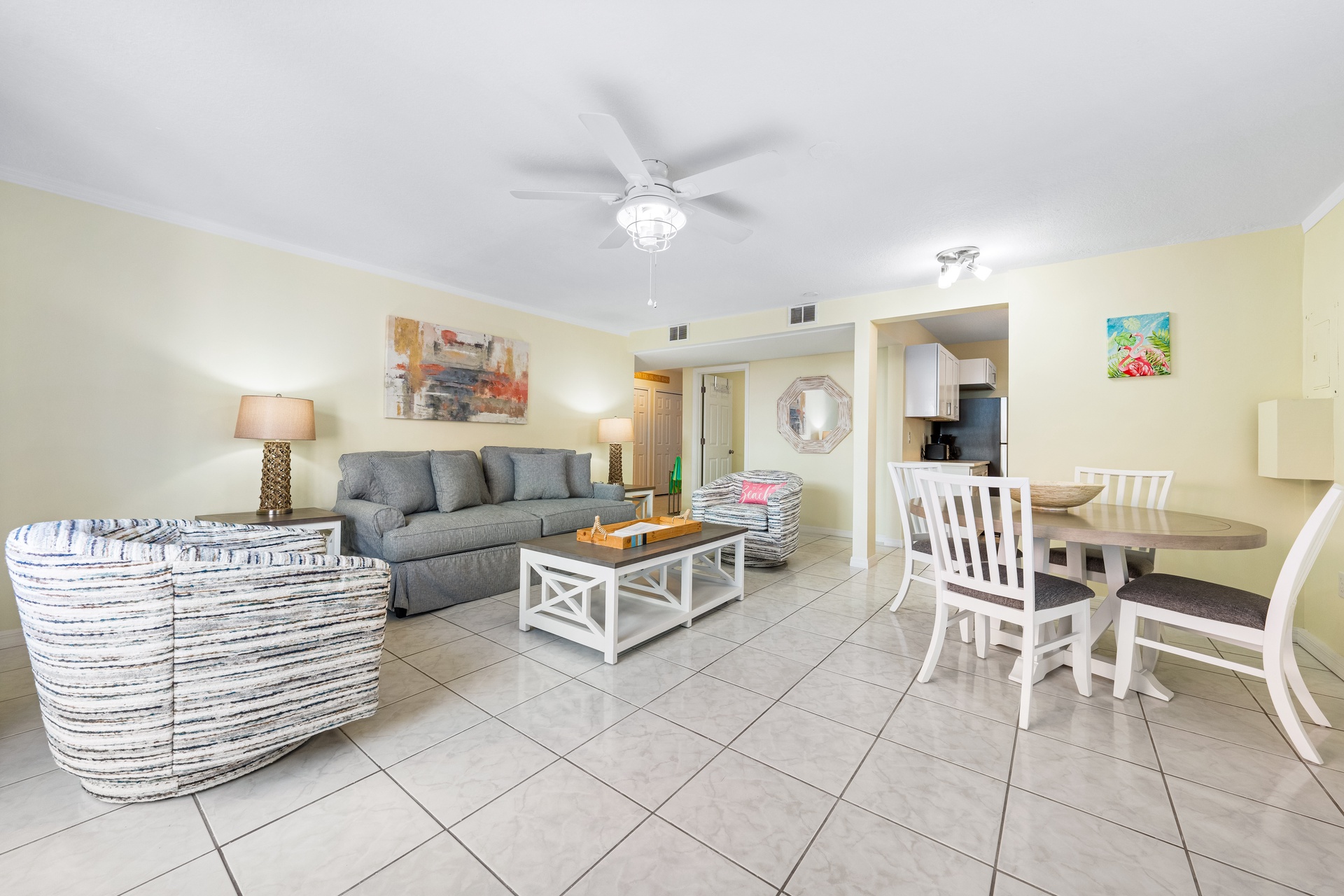 Living the Dream - Pink Flamingo | Photo 3