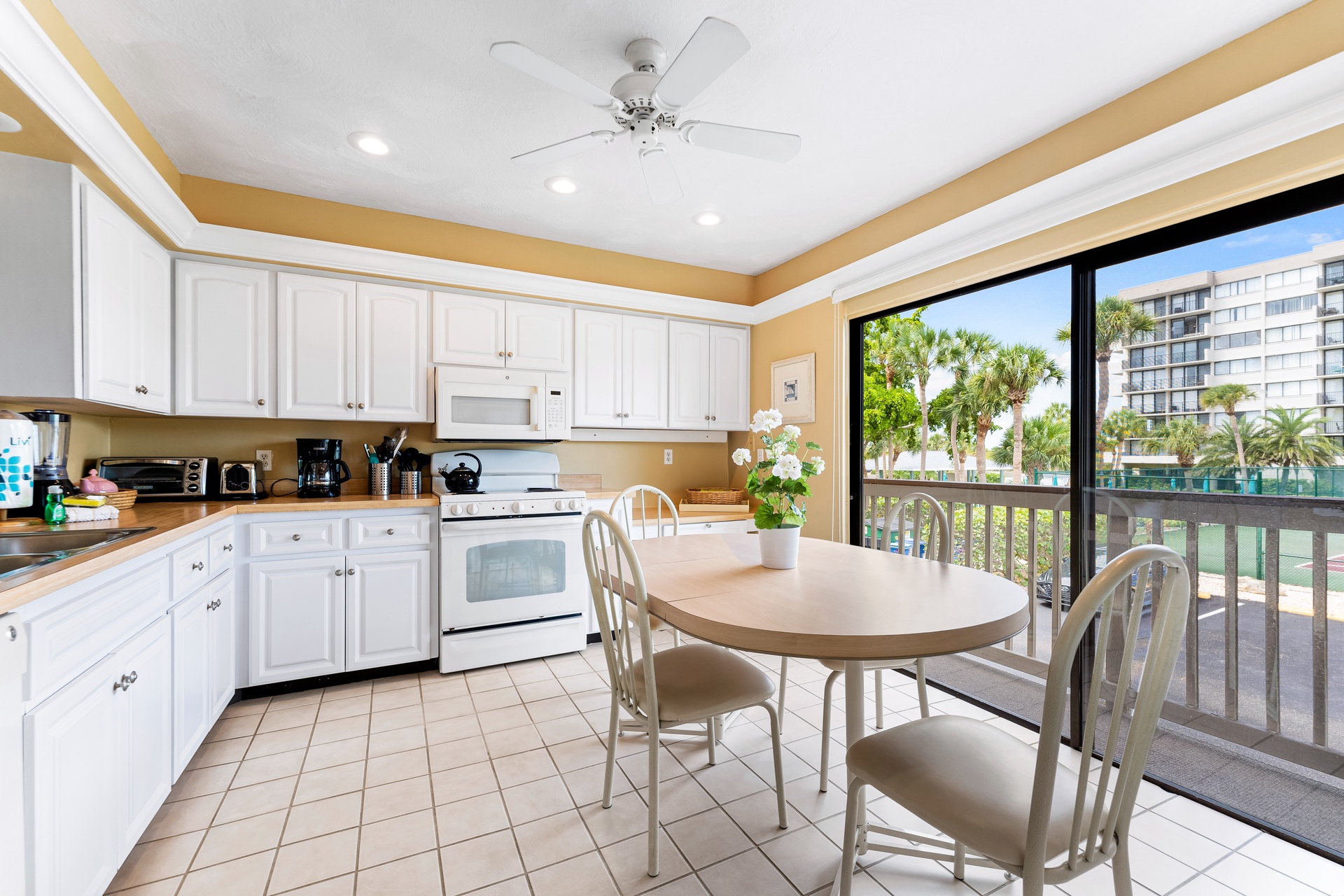 Lake House at the Beach - C103 | Photo 4