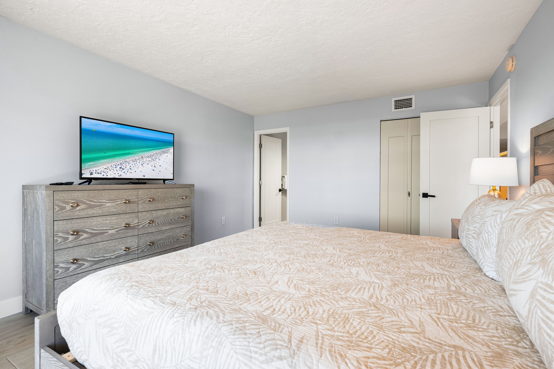 Tivoli by the Sea: 407 | Photo 23