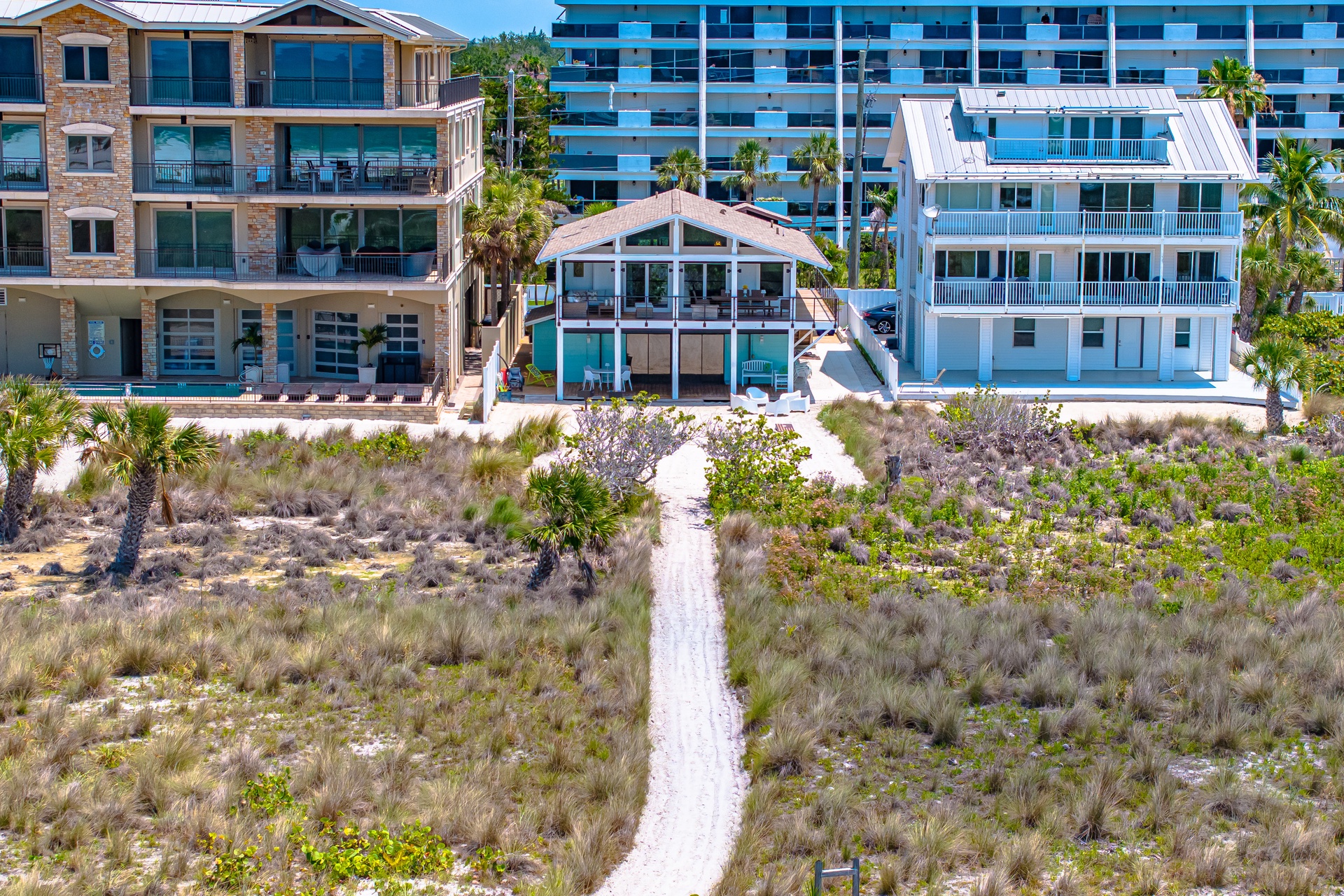 Posh Paradise | Photo 78