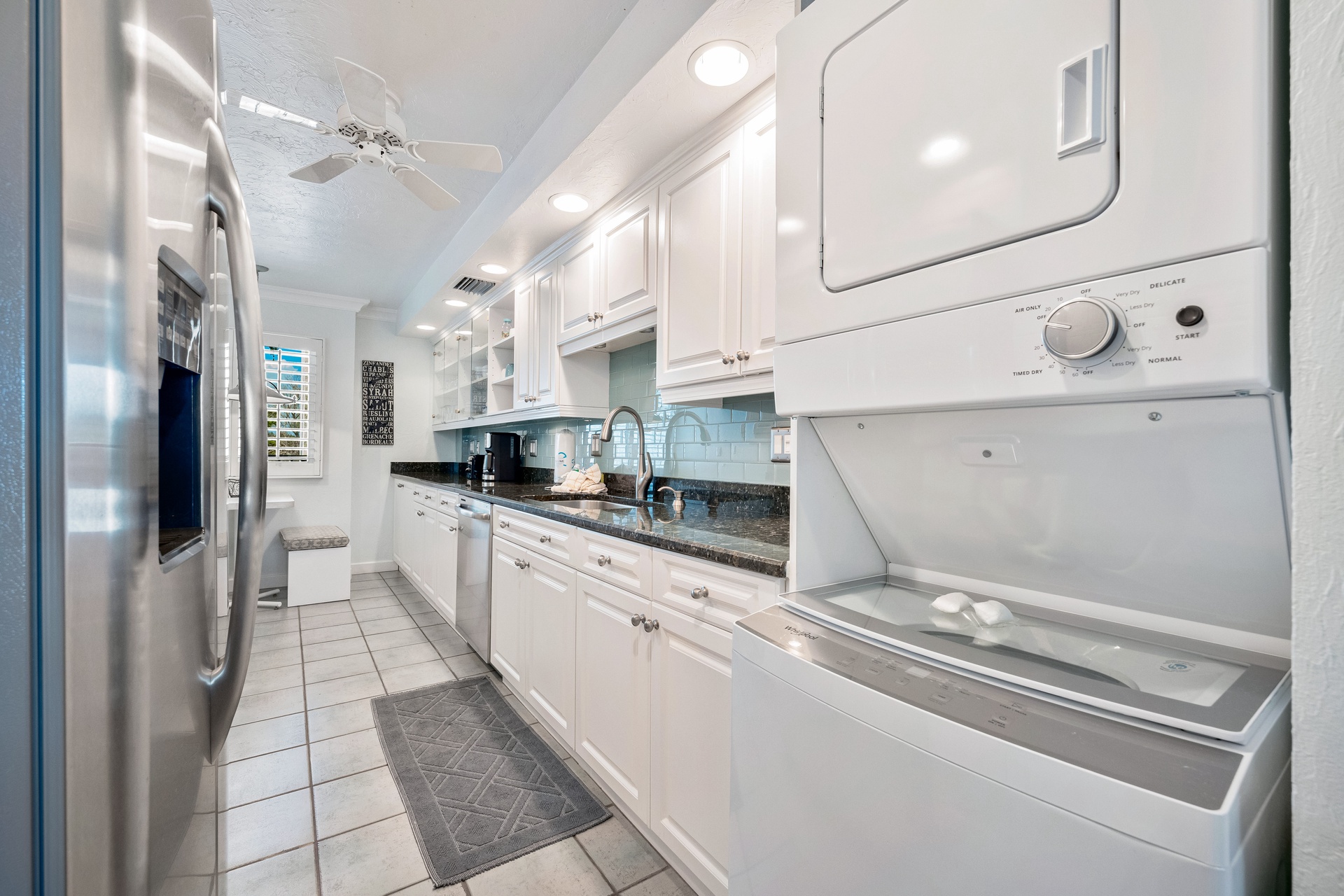 Tivoli by the Sea: 201 | Photo 13