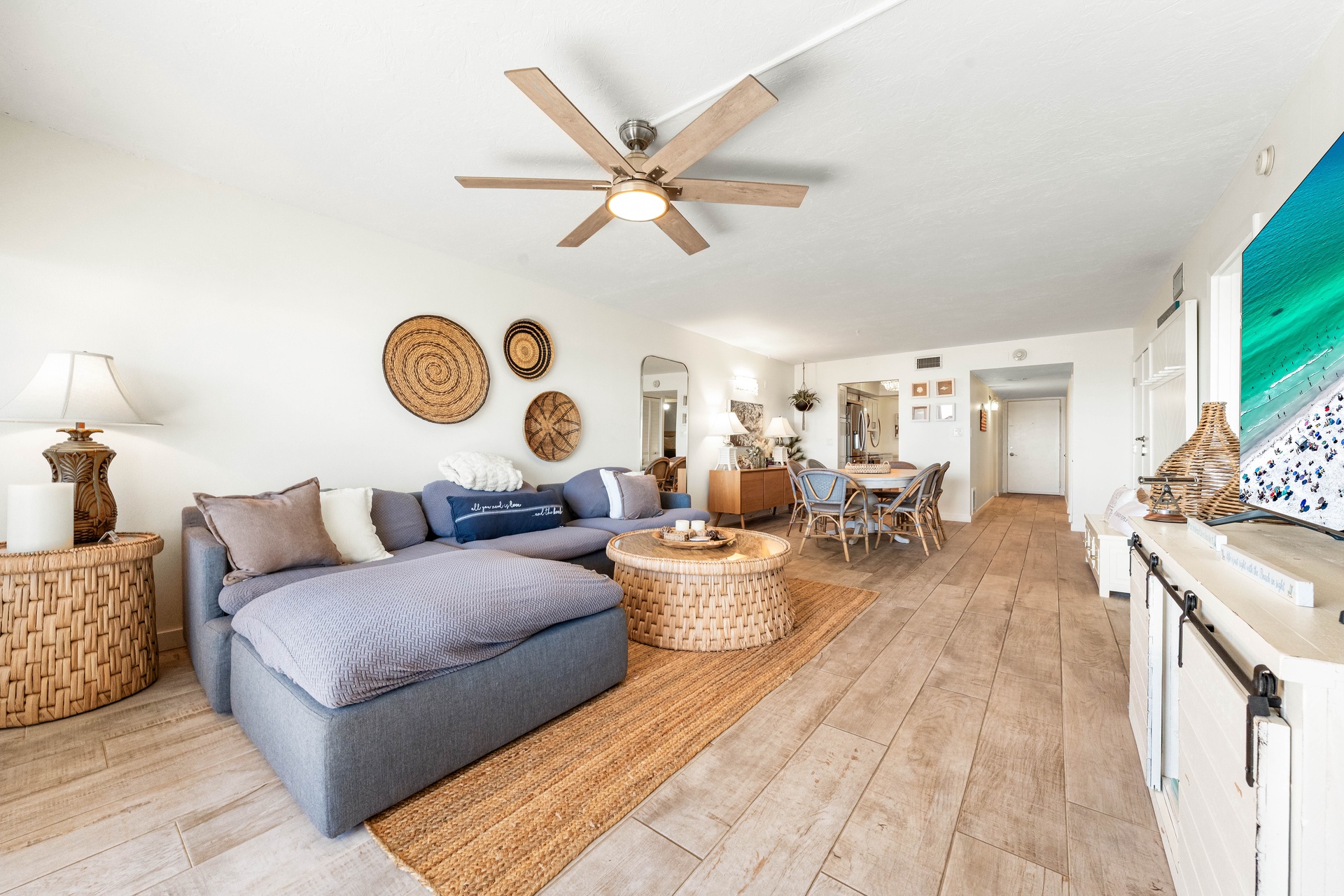 Tivoli by the Sea: 604 | Photo 7