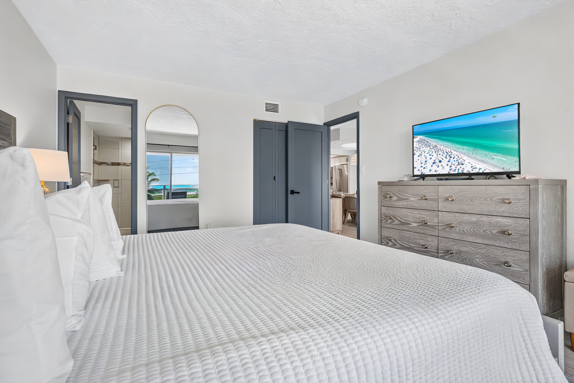 Tivoli by the Sea: 407 | Photo 21
