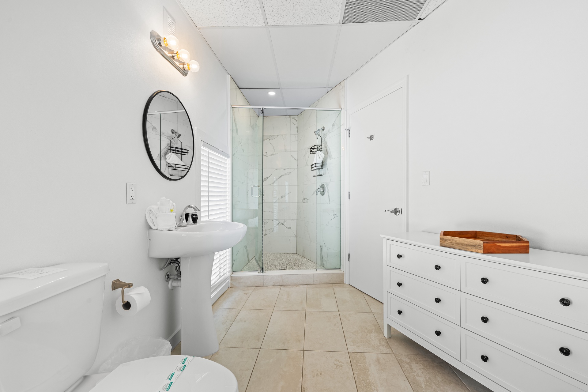 Mallory Squared- Unit A | Photo 13