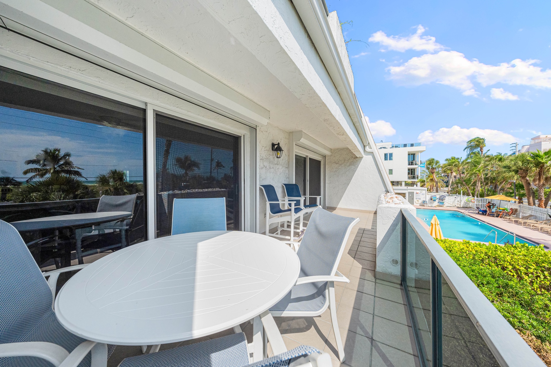 Tivoli by the Sea: 204 | Photo 9