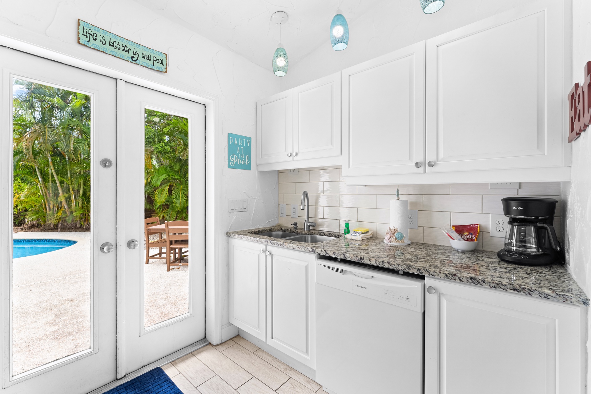Crescent Cove - A Crescent Beach Villa | Photo 10