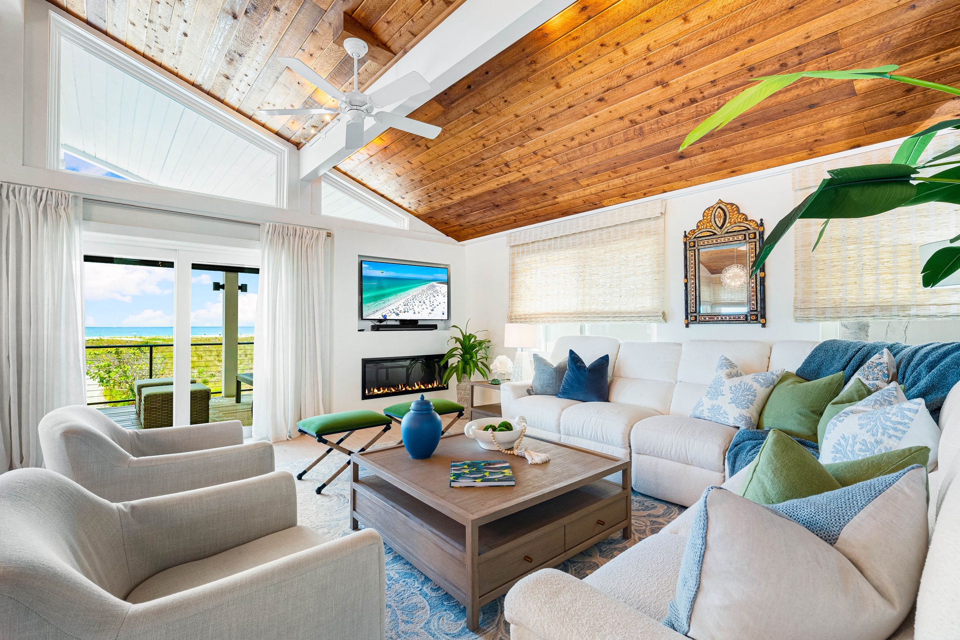 Posh Paradise | Photo 8