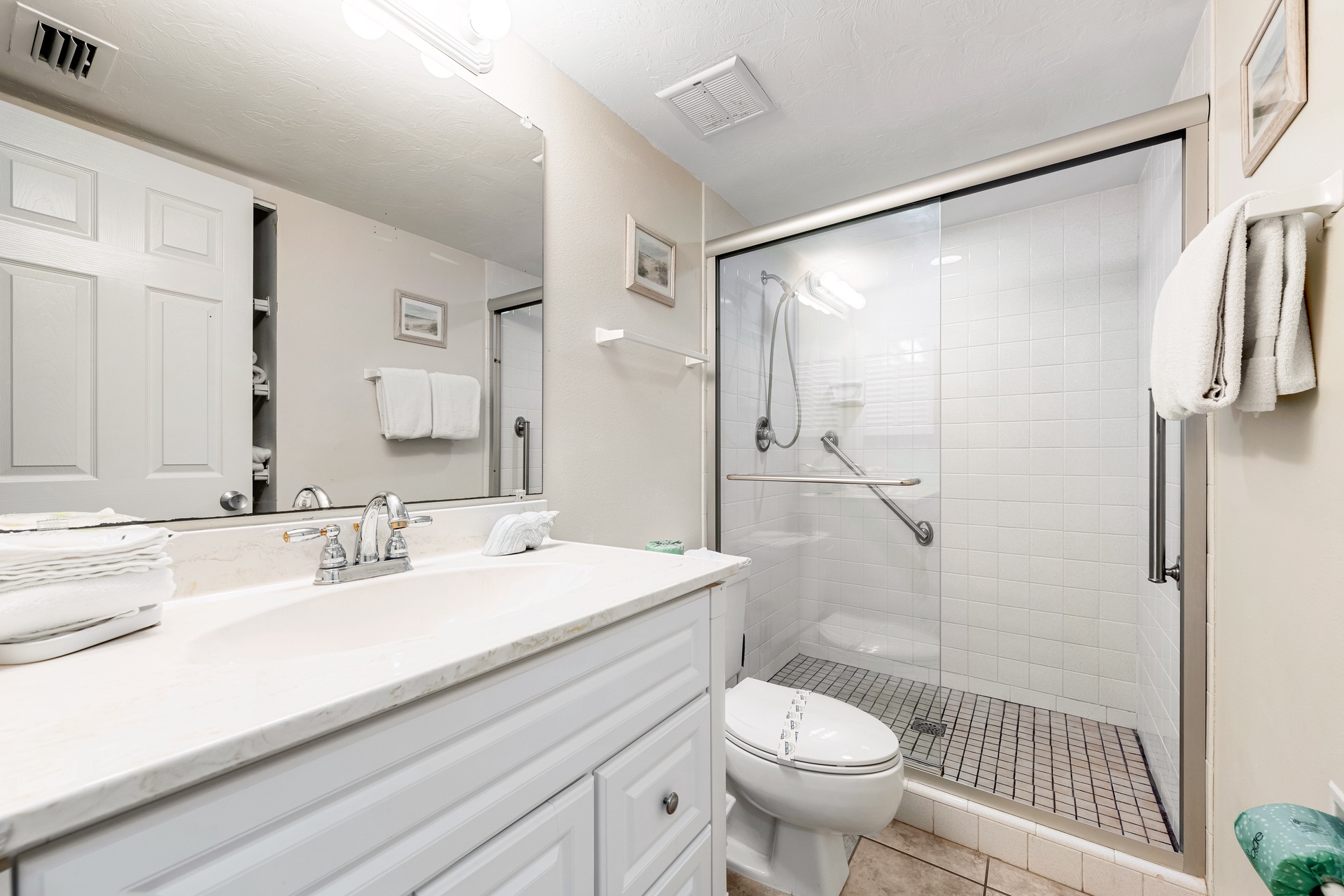 Tivoli by the Sea: 404 | Photo 25