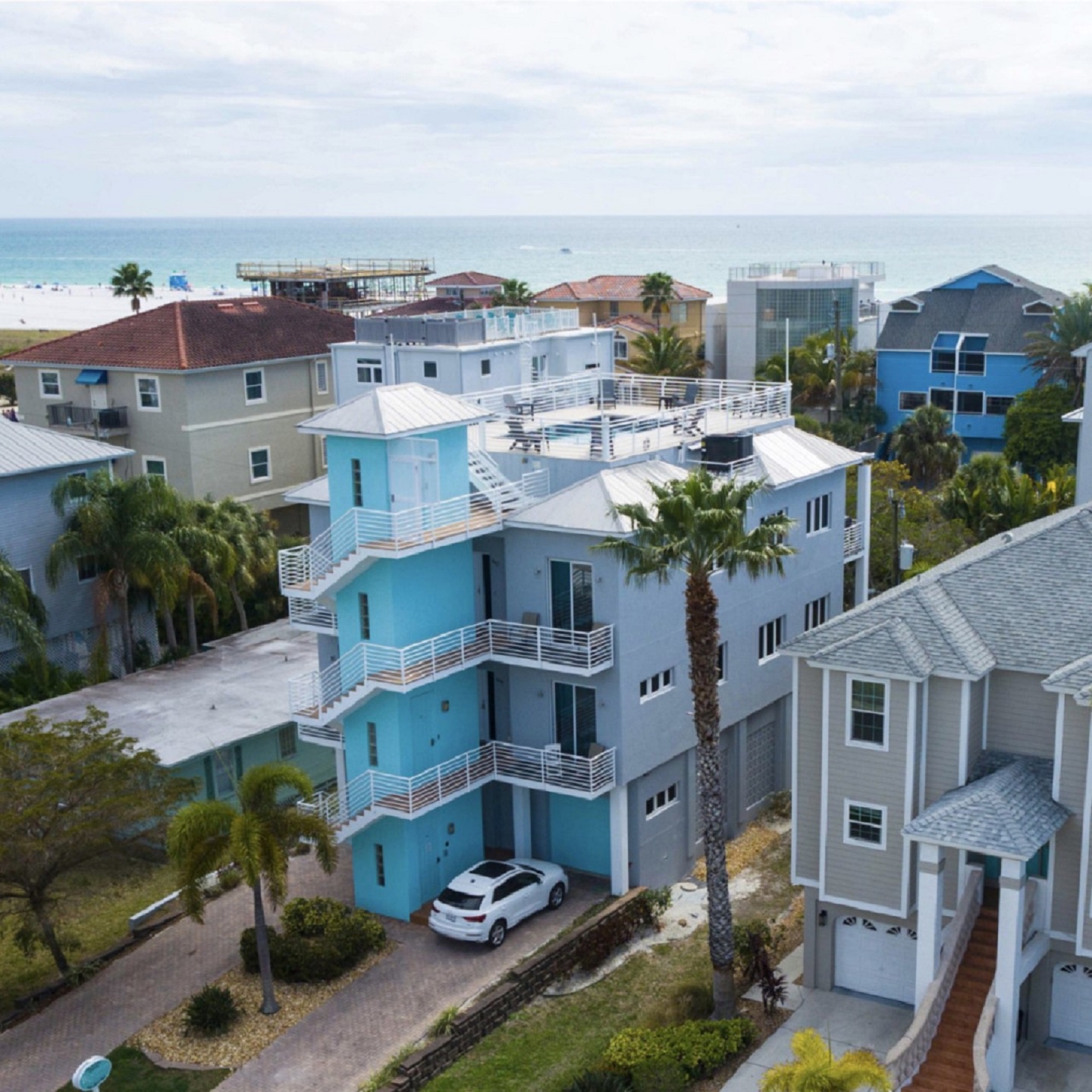 A Somewhere is Here - Changes in Latitude | Photo 36