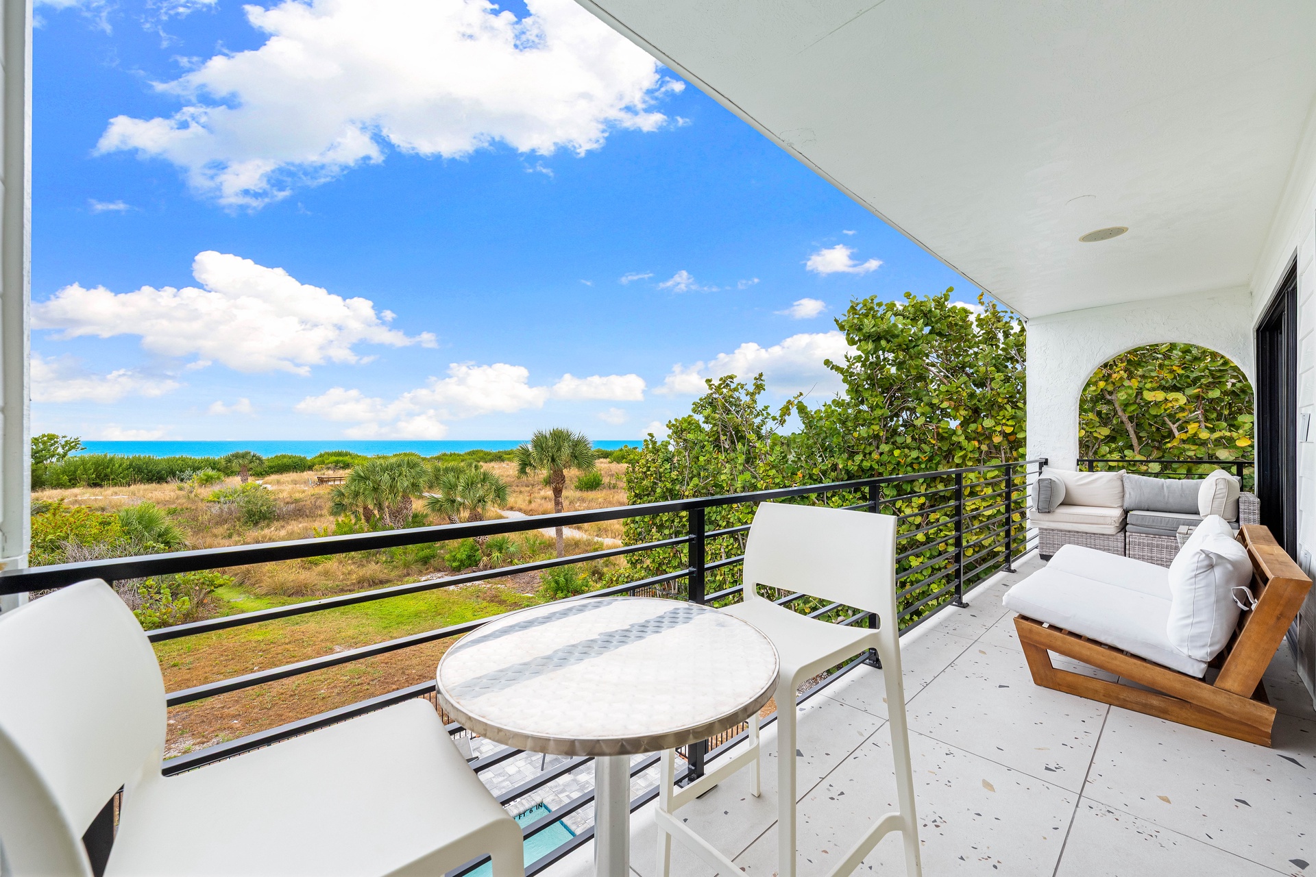 Just Beachy - Unit 2 | Photo 12