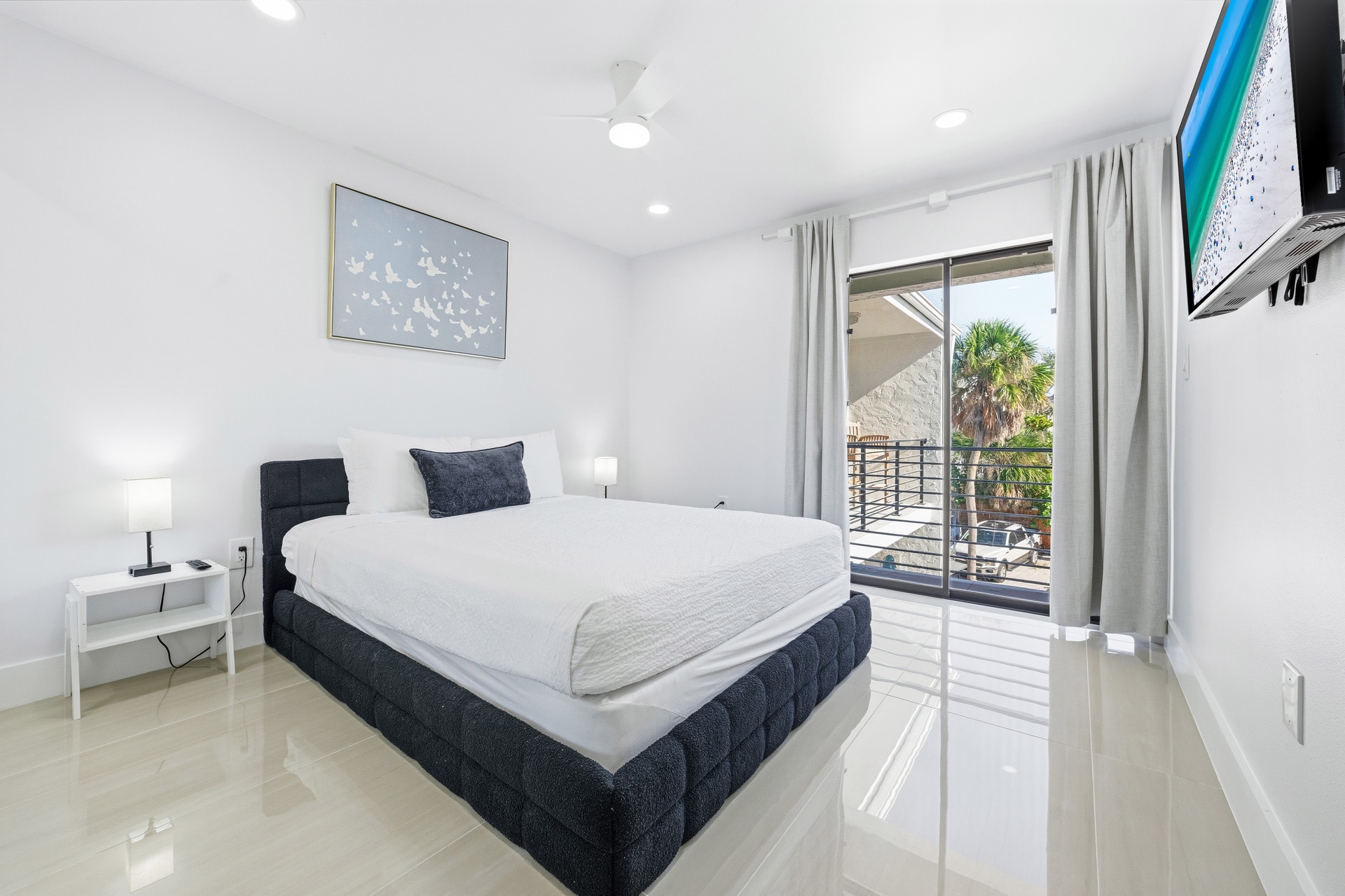 Just Beachy - Unit 4 | Photo 27